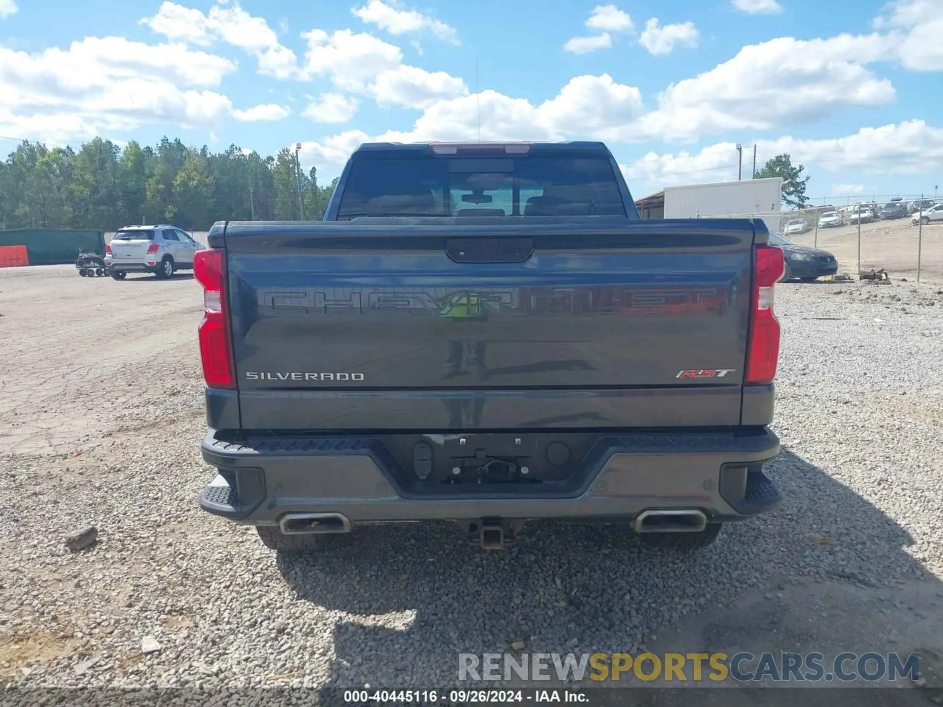 17 fotografías del automóvil dañado 1GCUYEED5KZ166046 CHEVROLET SILVERADO 1500 2019