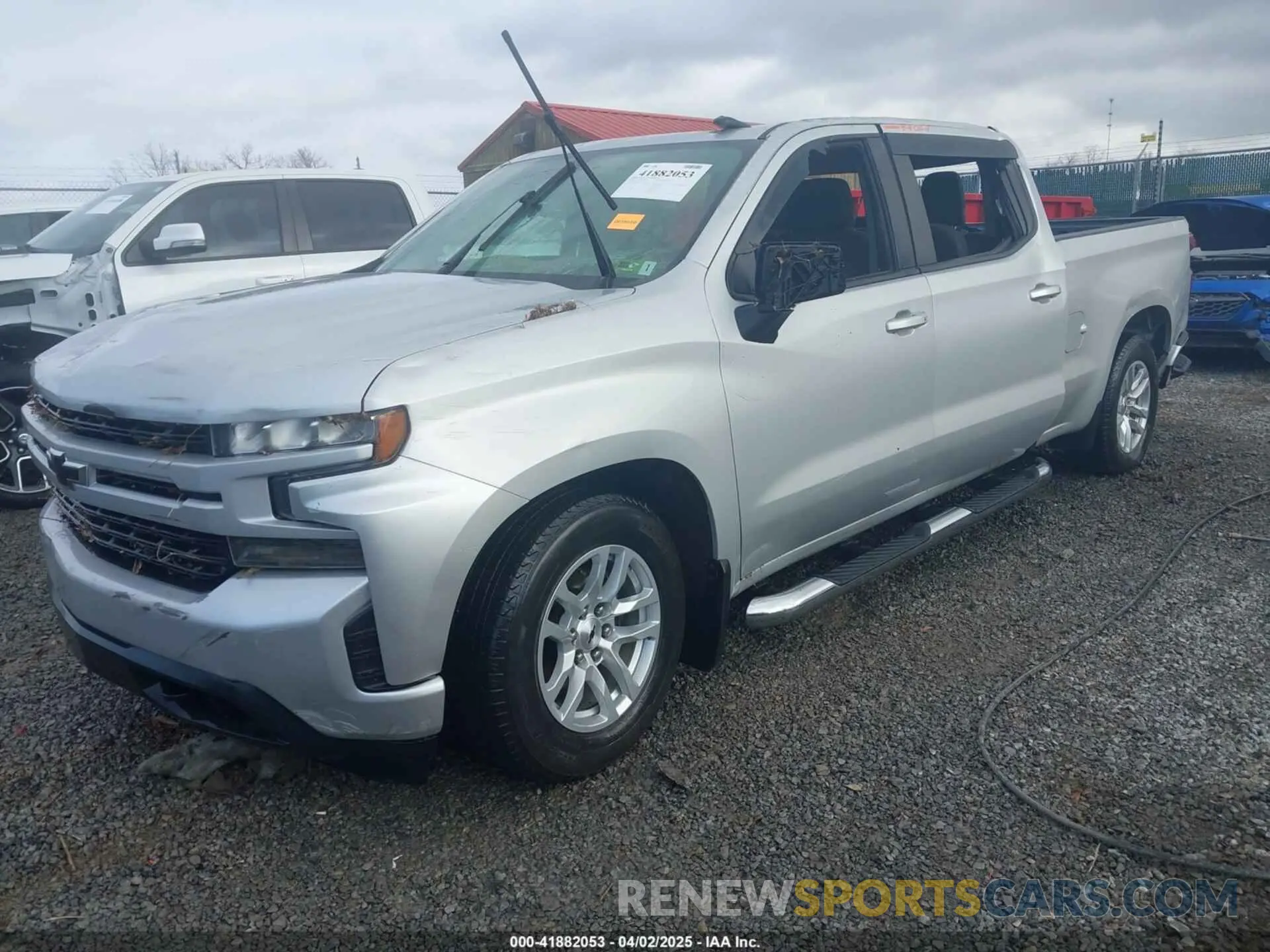 2 fotografías del automóvil dañado 1GCUYEED5KZ201944 CHEVROLET SILVERADO 1500 2019