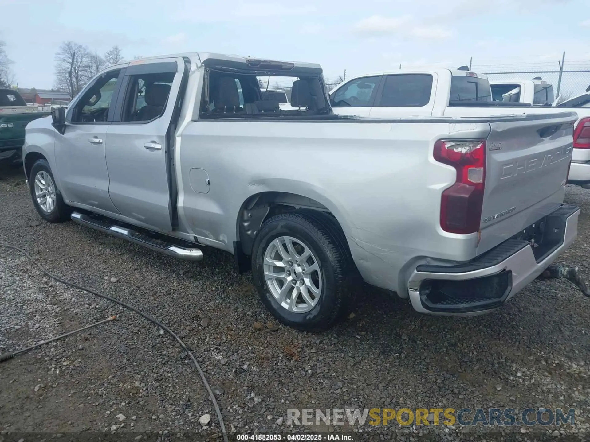 3 fotografías del automóvil dañado 1GCUYEED5KZ201944 CHEVROLET SILVERADO 1500 2019