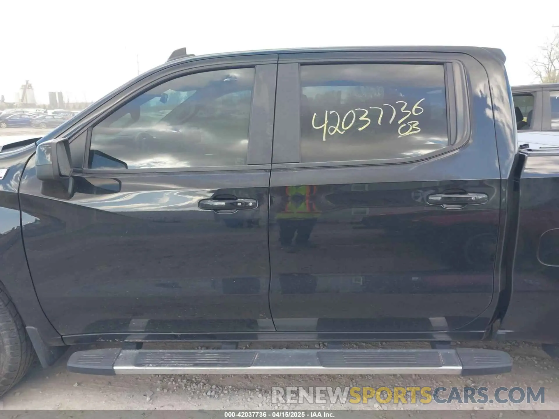 15 fotografías del automóvil dañado 1GCUYEED6KZ158151 CHEVROLET SILVERADO 1500 2019