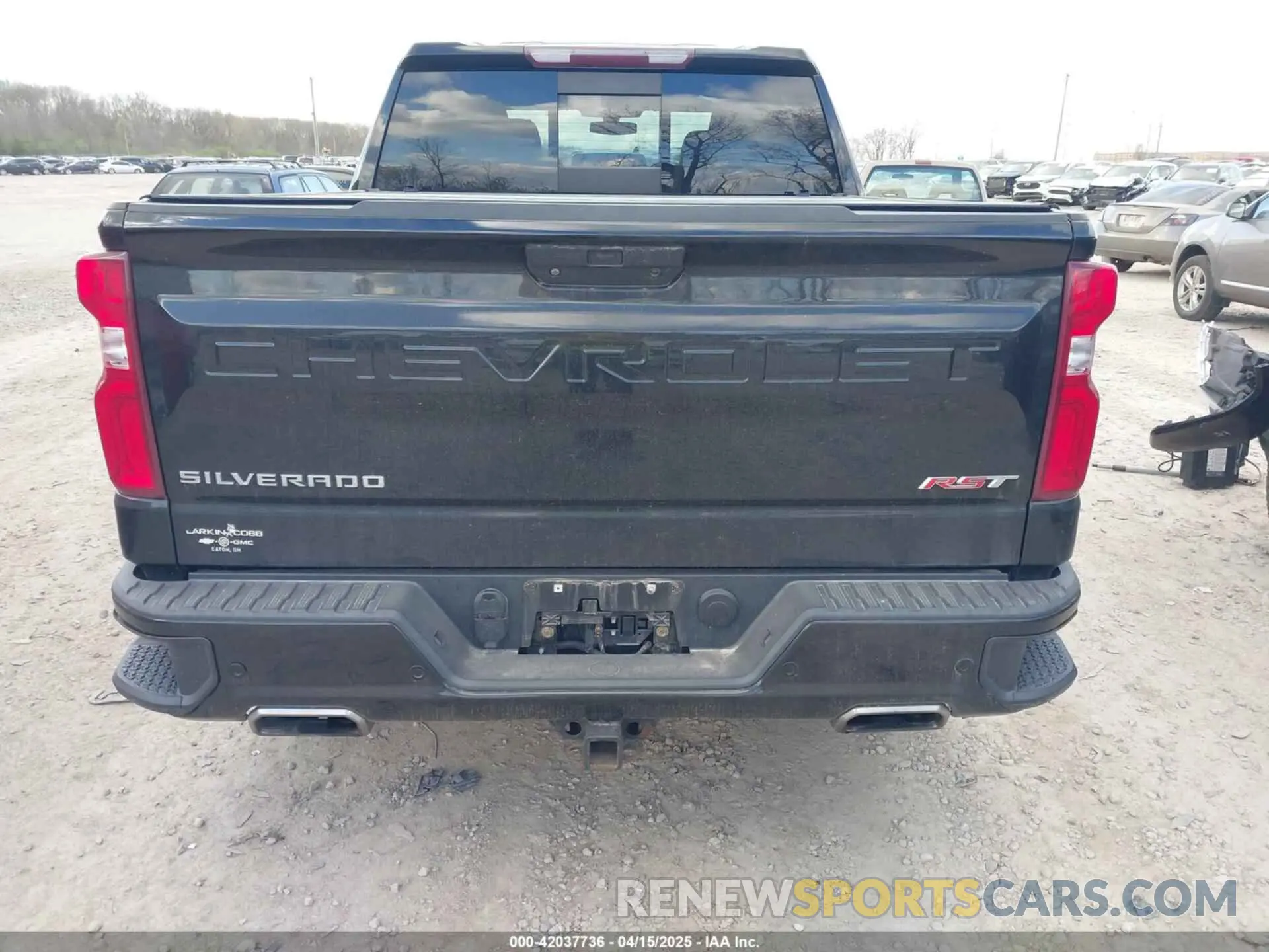 17 fotografías del automóvil dañado 1GCUYEED6KZ158151 CHEVROLET SILVERADO 1500 2019