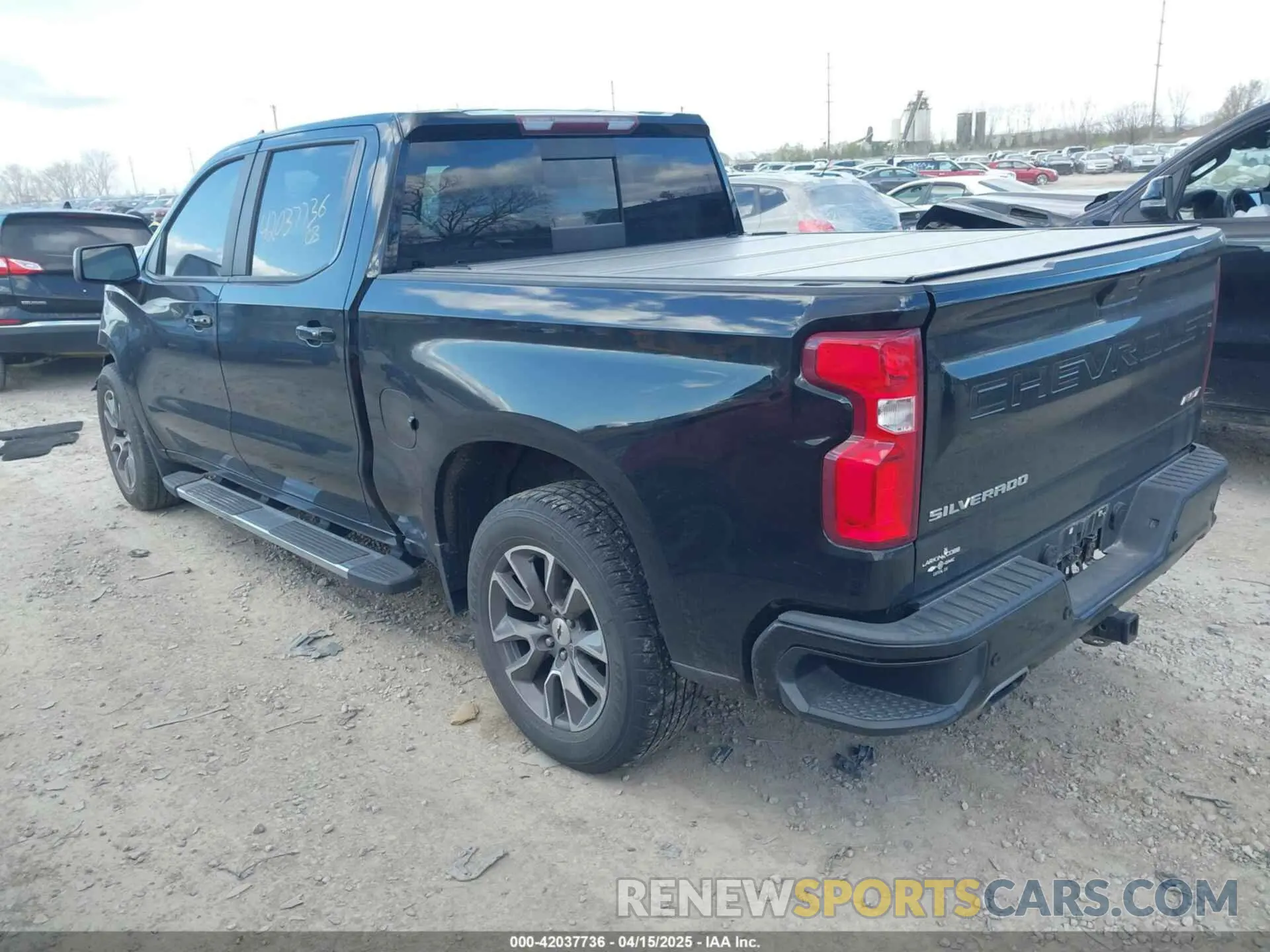 3 fotografías del automóvil dañado 1GCUYEED6KZ158151 CHEVROLET SILVERADO 1500 2019