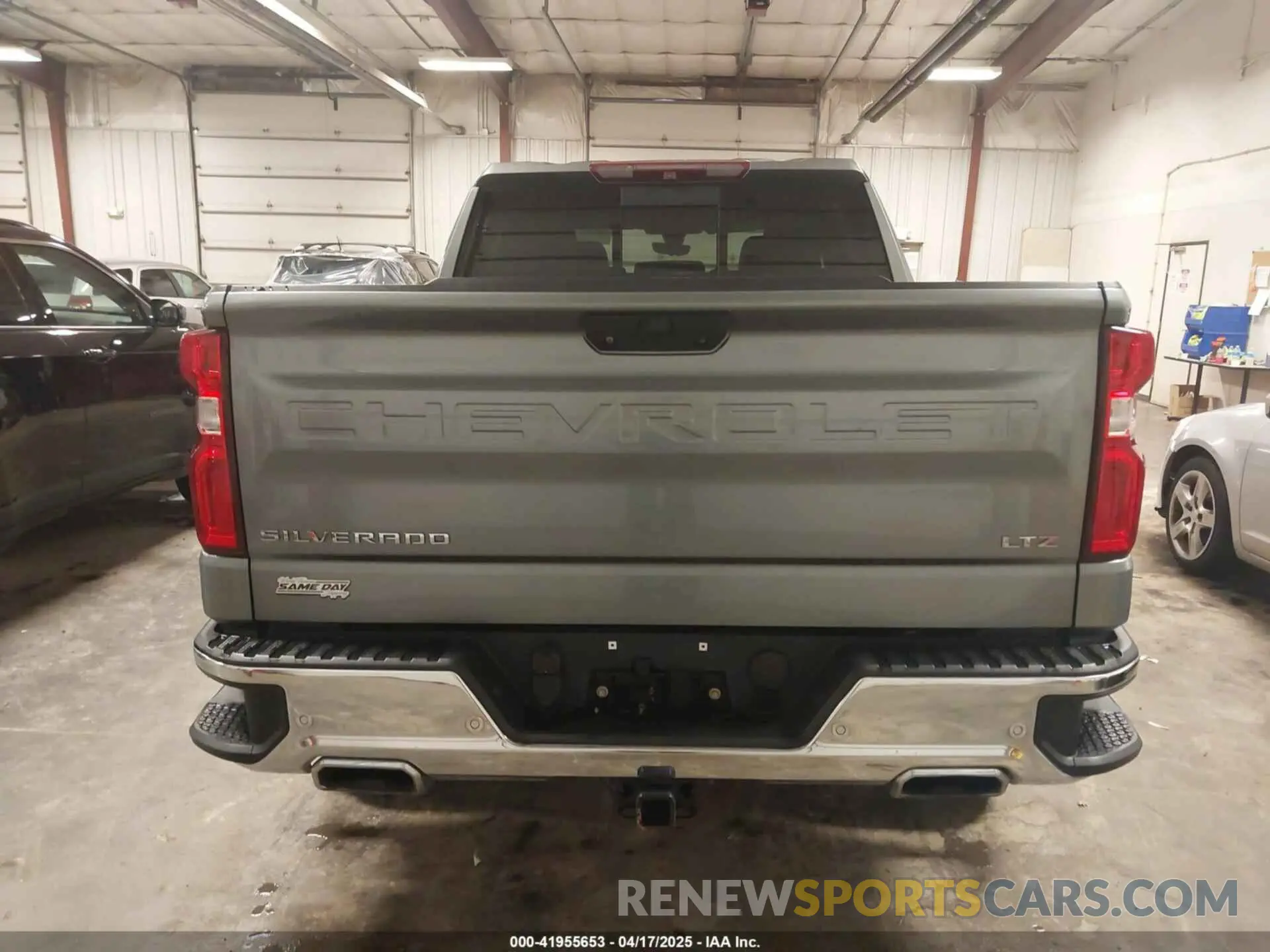 17 fotografías del automóvil dañado 1GCUYGED2KZ334639 CHEVROLET SILVERADO 1500 2019
