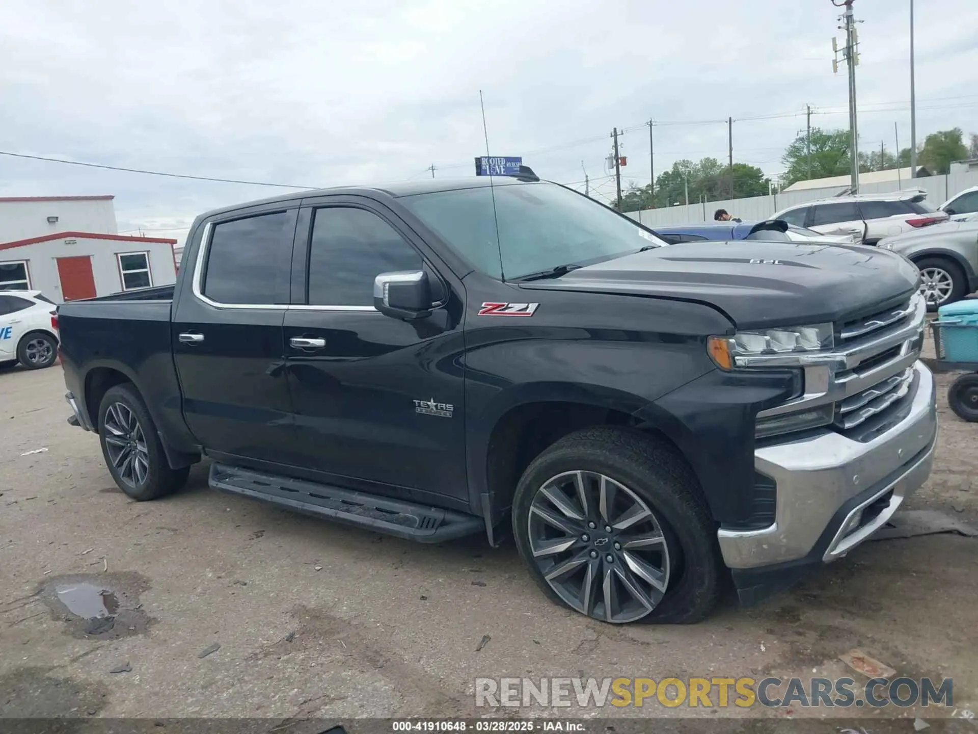 13 fotografías del automóvil dañado 1GCUYGEL3KZ213335 CHEVROLET SILVERADO 1500 2019