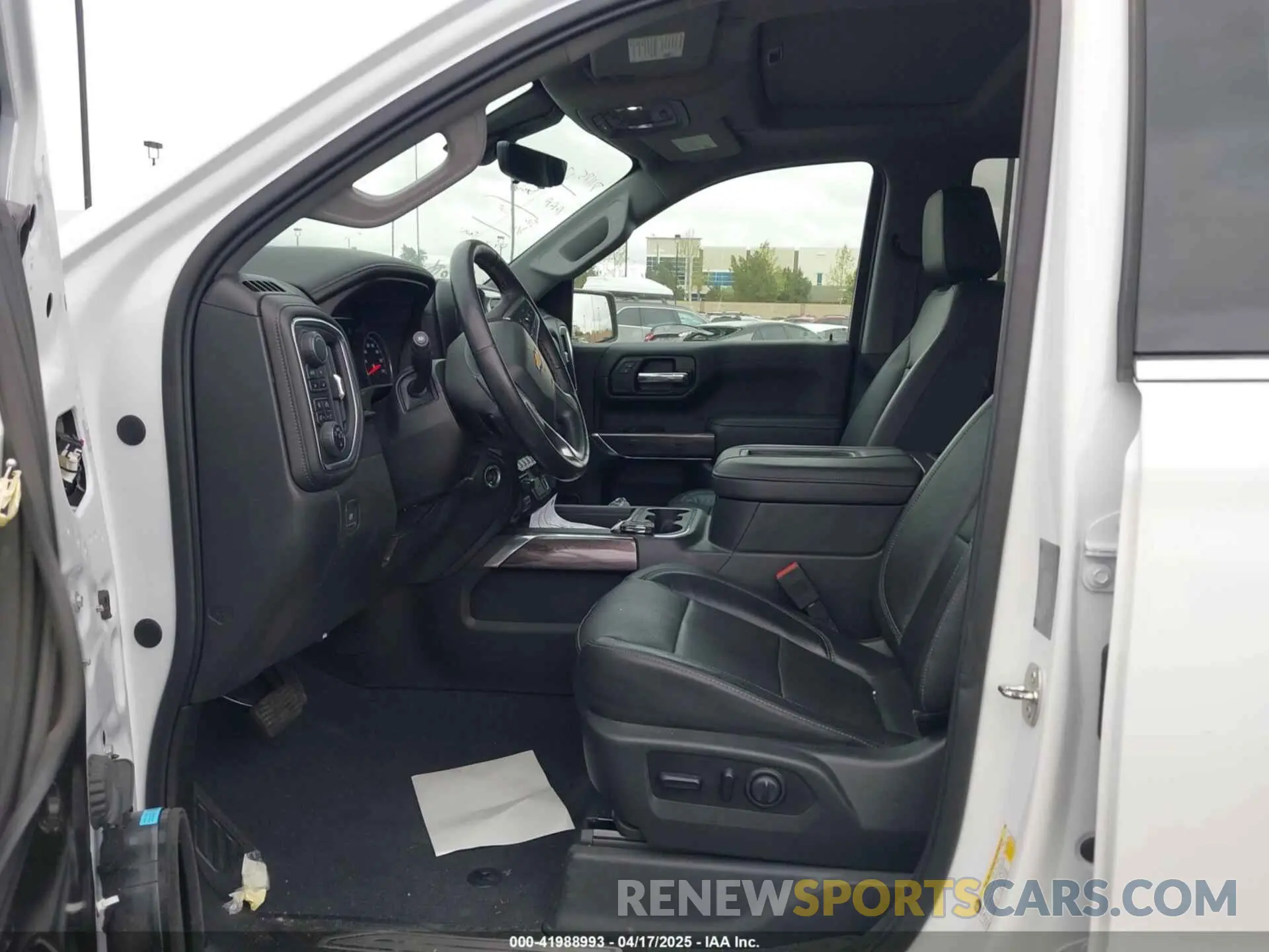 5 fotografías del automóvil dañado 1GCUYGEL3KZ324466 CHEVROLET SILVERADO 1500 2019