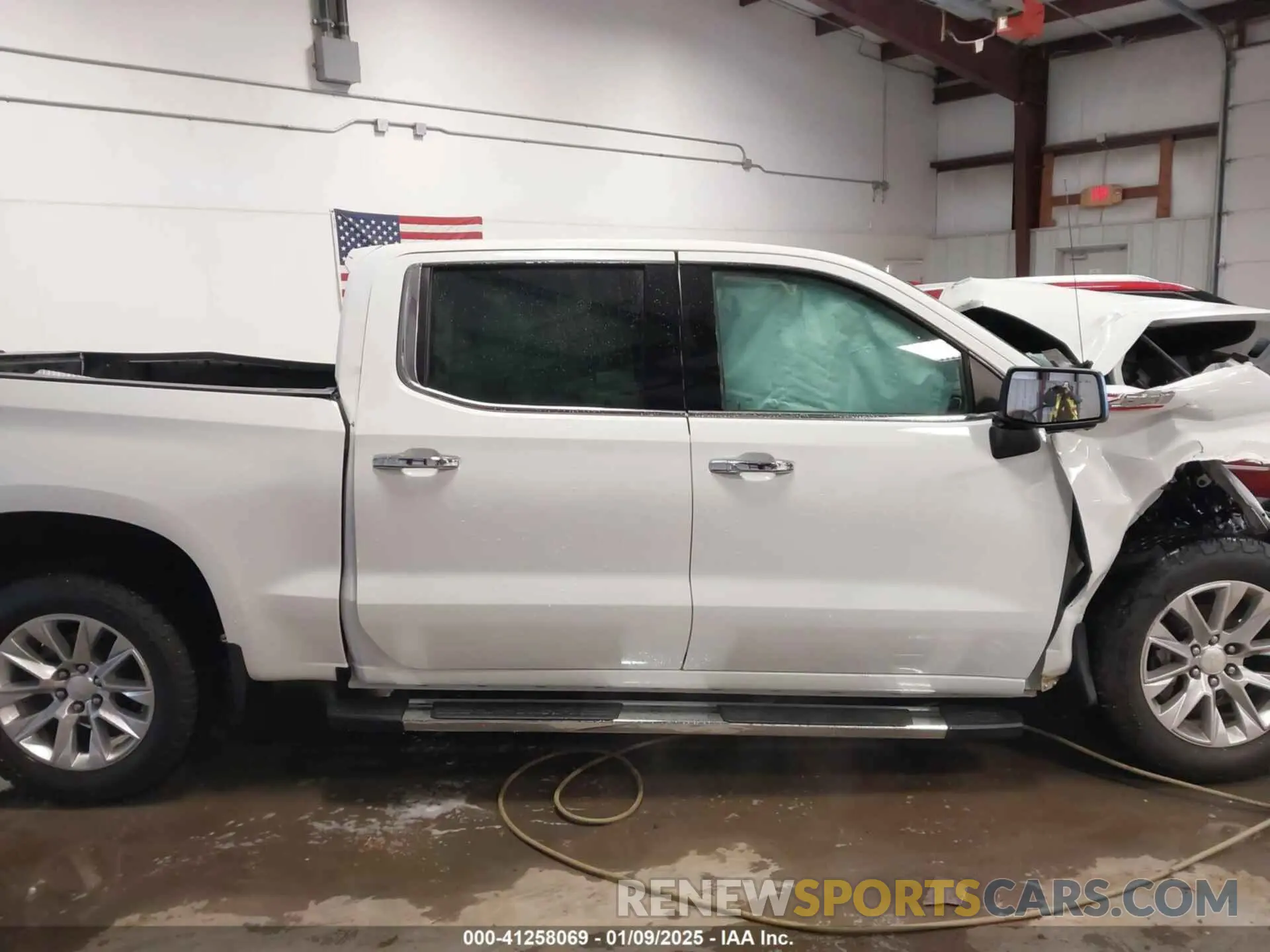 12 fotografías del automóvil dañado 1GCUYGEL4KZ109307 CHEVROLET SILVERADO 1500 2019