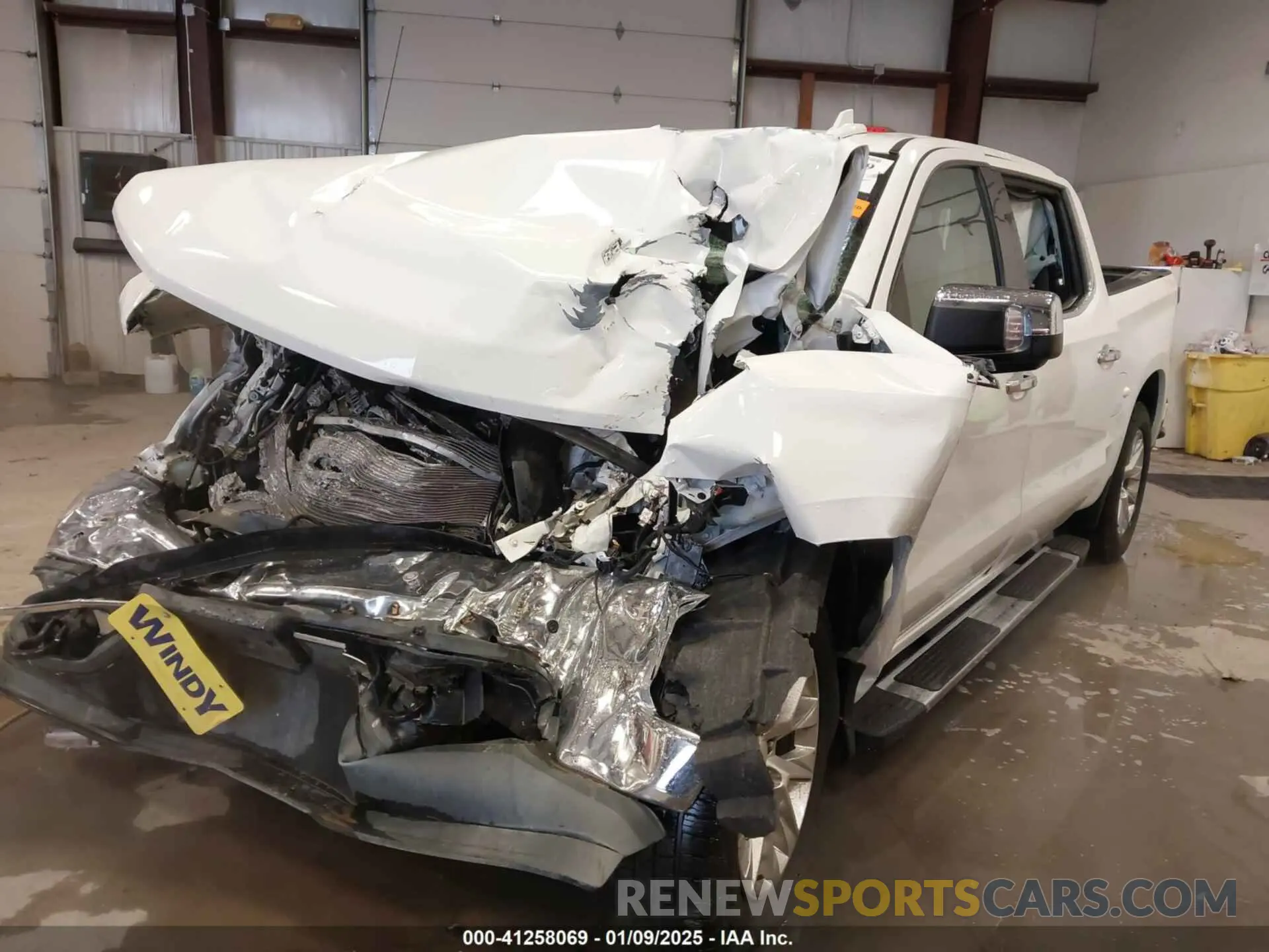 2 fotografías del automóvil dañado 1GCUYGEL4KZ109307 CHEVROLET SILVERADO 1500 2019