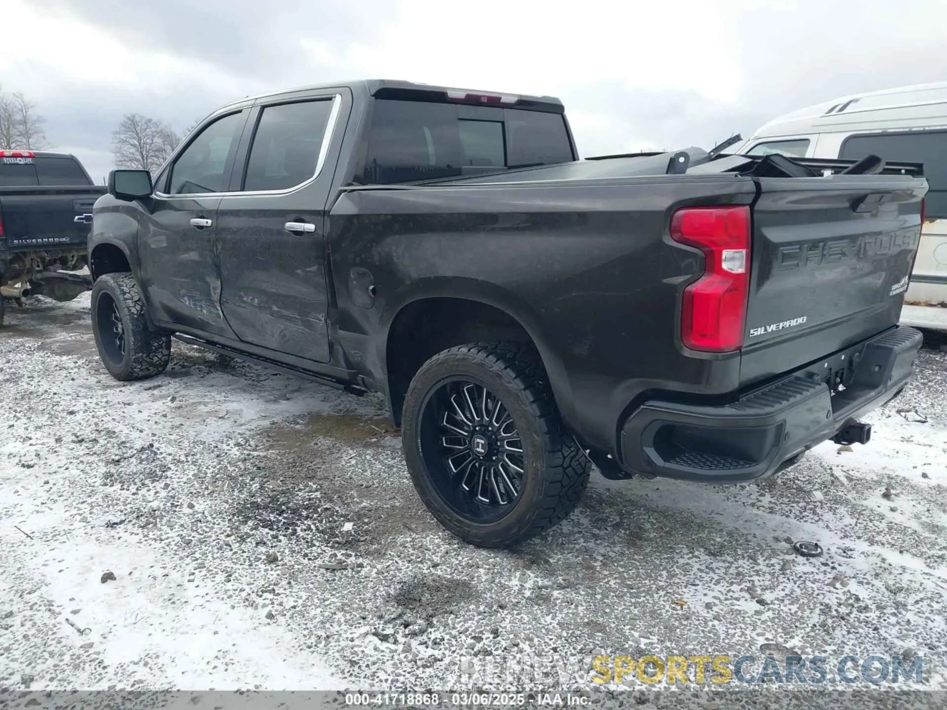 3 fotografías del automóvil dañado 1GCUYHEL1KZ204249 CHEVROLET SILVERADO 1500 2019