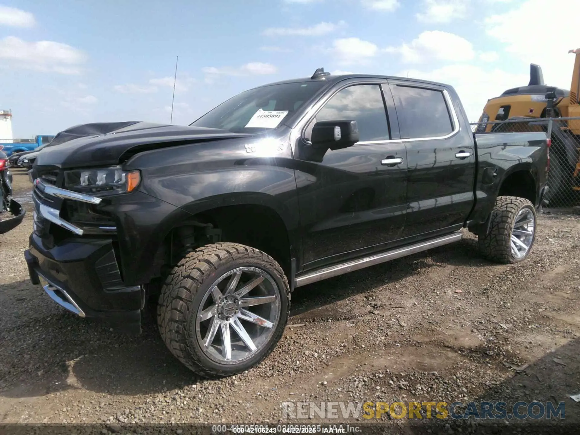 2 fotografías del automóvil dañado 1GCUYHEL1KZ360808 CHEVROLET SILVERADO 1500 2019
