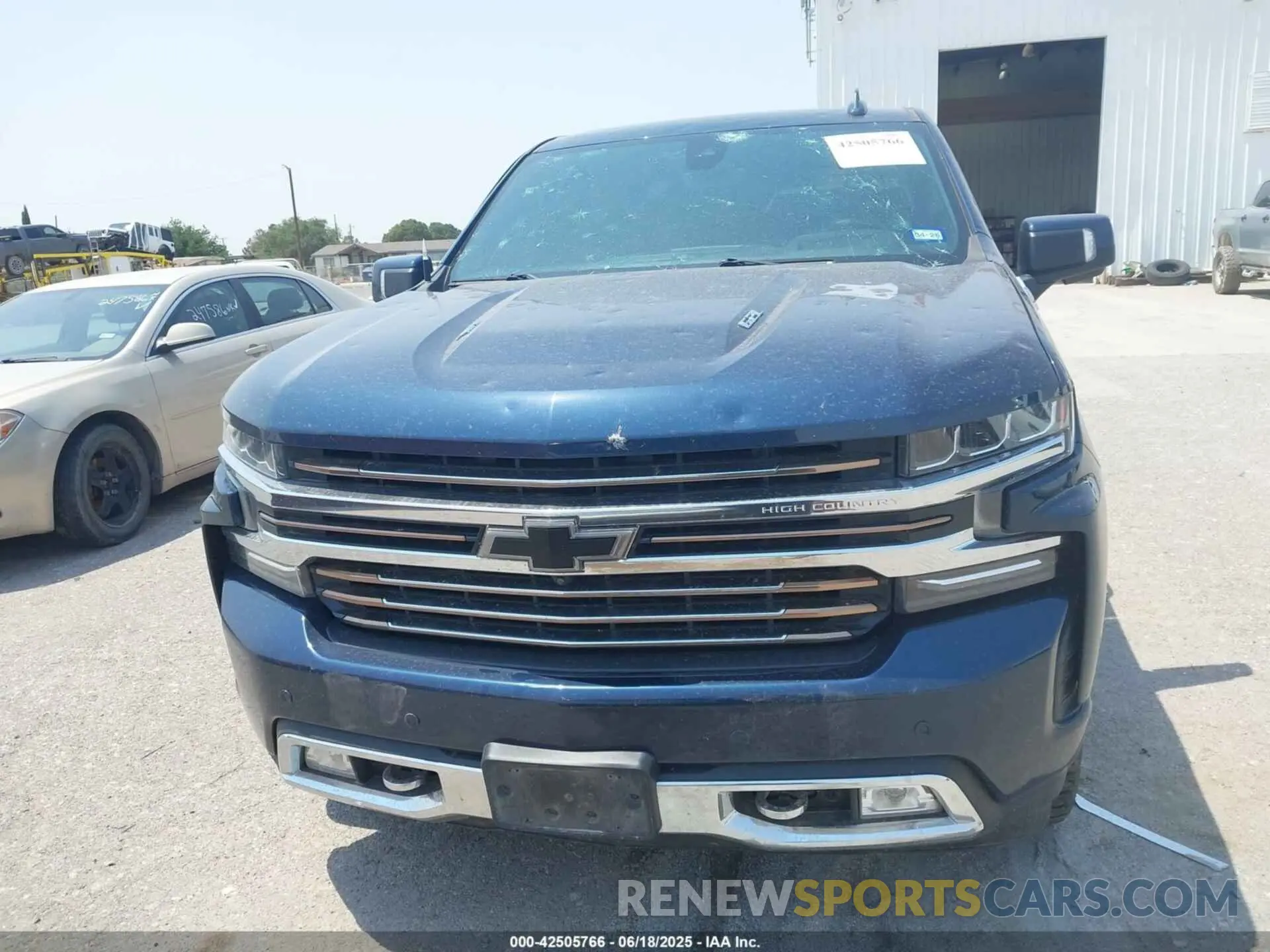 12 fotografías del automóvil dañado 1GCUYHEL8KZ122843 CHEVROLET SILVERADO 1500 2019