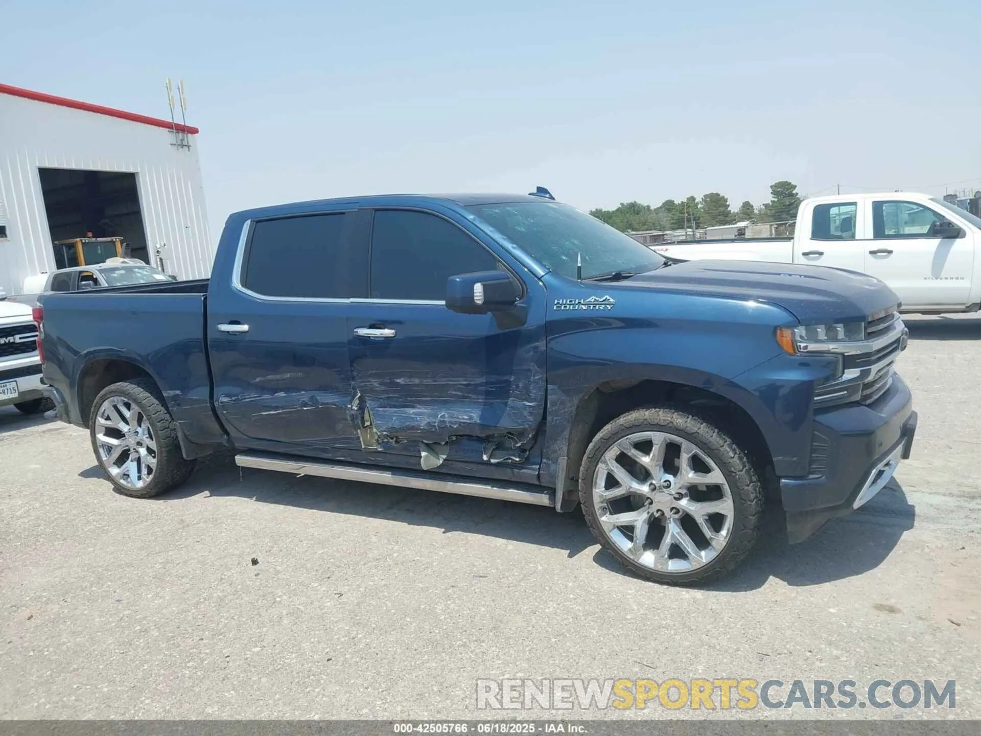 13 fotografías del automóvil dañado 1GCUYHEL8KZ122843 CHEVROLET SILVERADO 1500 2019
