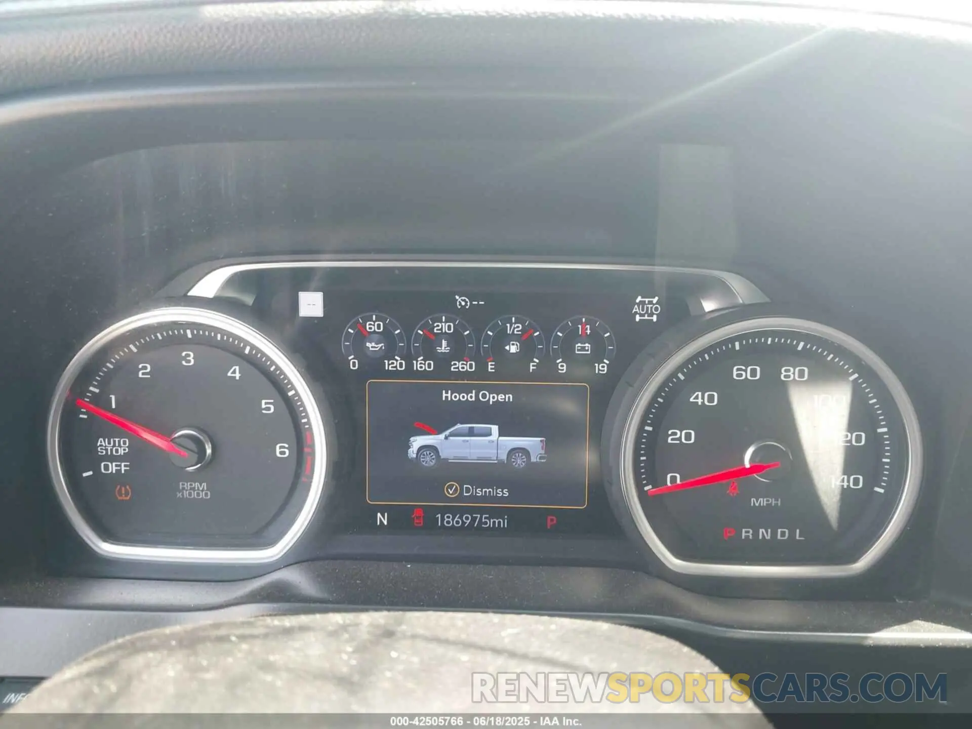 7 fotografías del automóvil dañado 1GCUYHEL8KZ122843 CHEVROLET SILVERADO 1500 2019