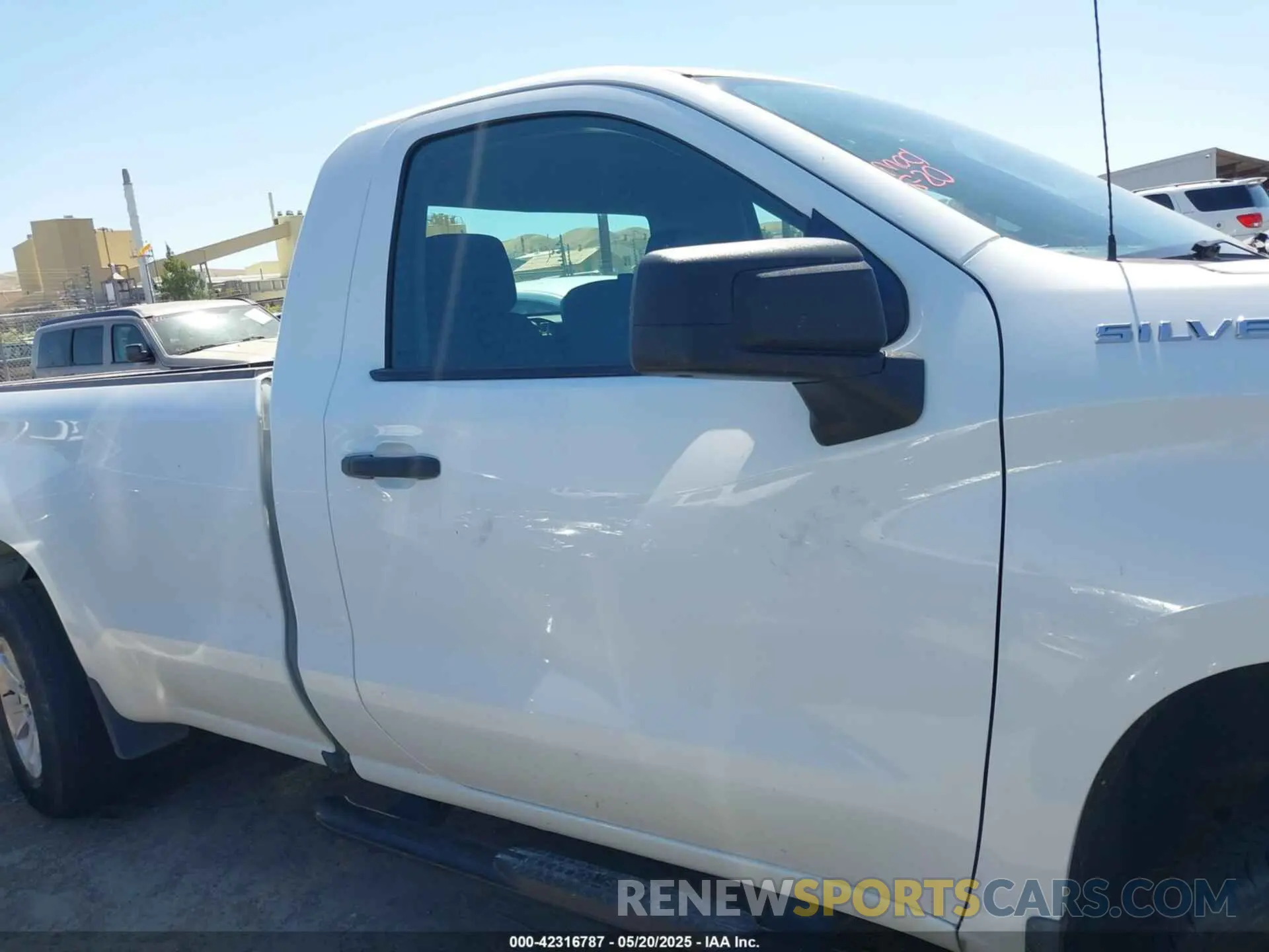 12 fotografías del automóvil dañado 3GCNWAEF1KG284129 CHEVROLET SILVERADO 1500 2019