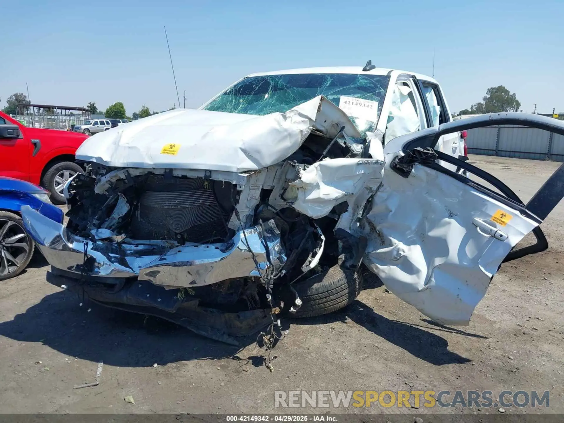 2 fotografías del automóvil dañado 3GCPWCED1KG241039 CHEVROLET SILVERADO 1500 2019
