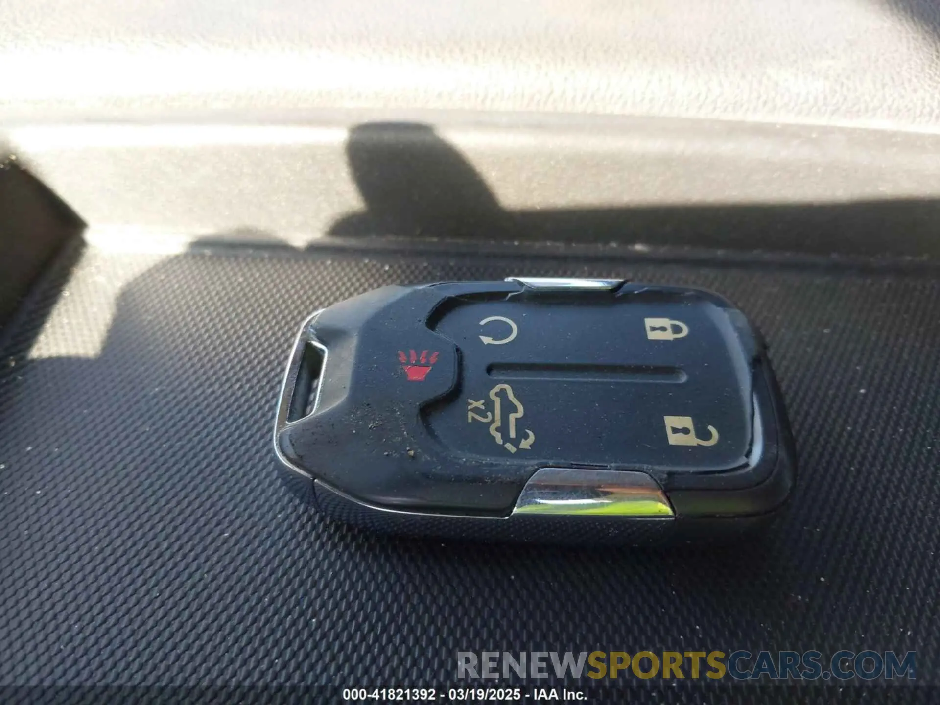 11 fotografías del automóvil dañado 3GCPWCED4KG153778 CHEVROLET SILVERADO 1500 2019