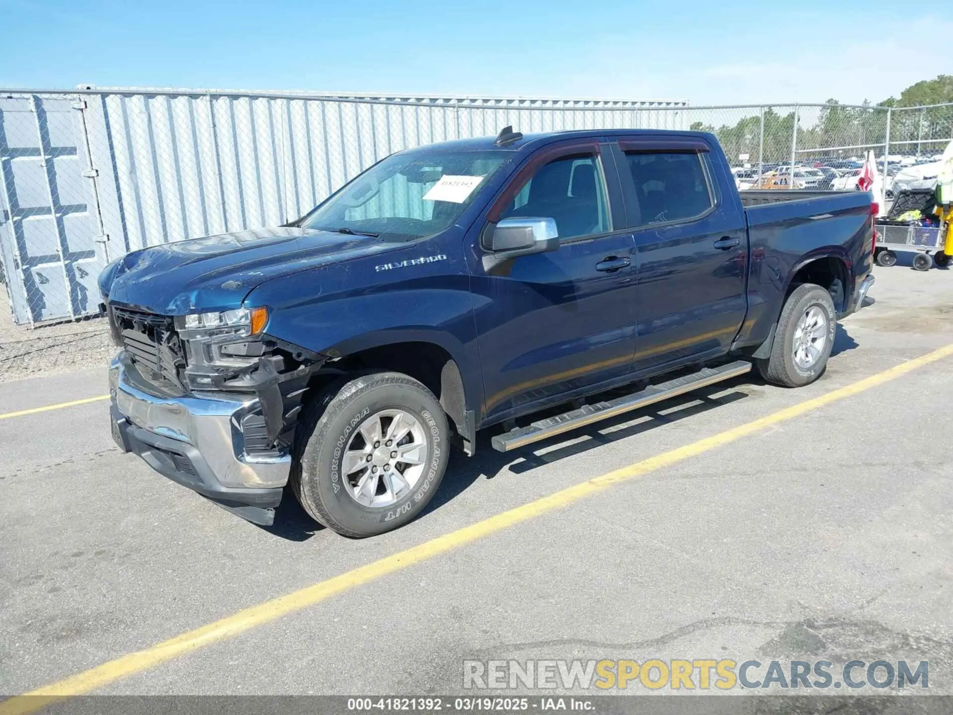 2 fotografías del automóvil dañado 3GCPWCED4KG153778 CHEVROLET SILVERADO 1500 2019