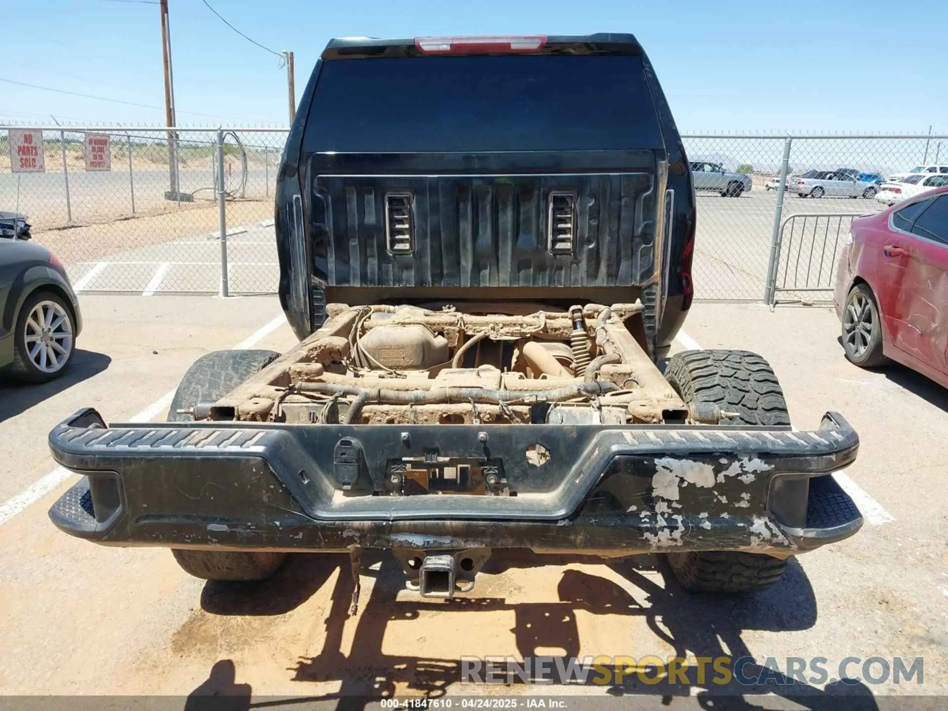 15 fotografías del automóvil dañado 3GCPWCED5KG186496 CHEVROLET SILVERADO 1500 2019