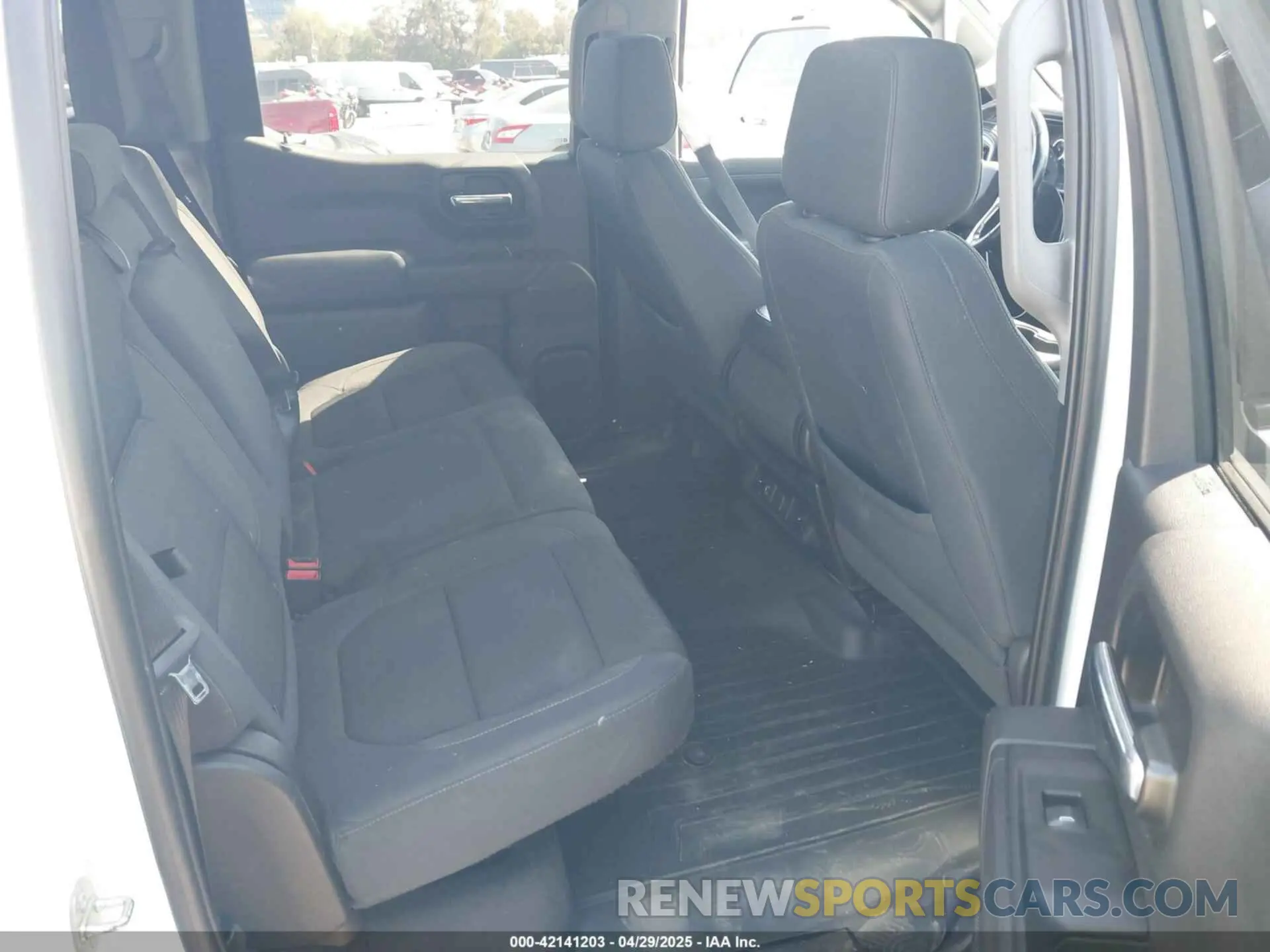 8 fotografías del automóvil dañado 3GCPWCEK7KG247457 CHEVROLET SILVERADO 1500 2019