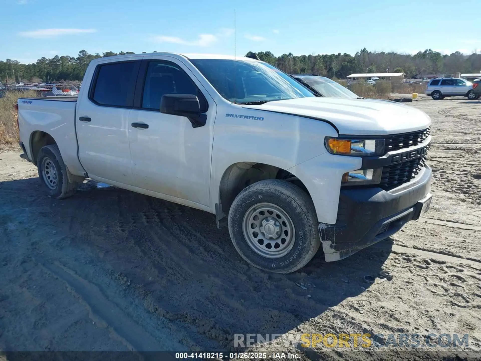 1 fotografías del automóvil dañado 3GCPYAEH4KG157833 CHEVROLET SILVERADO 1500 2019