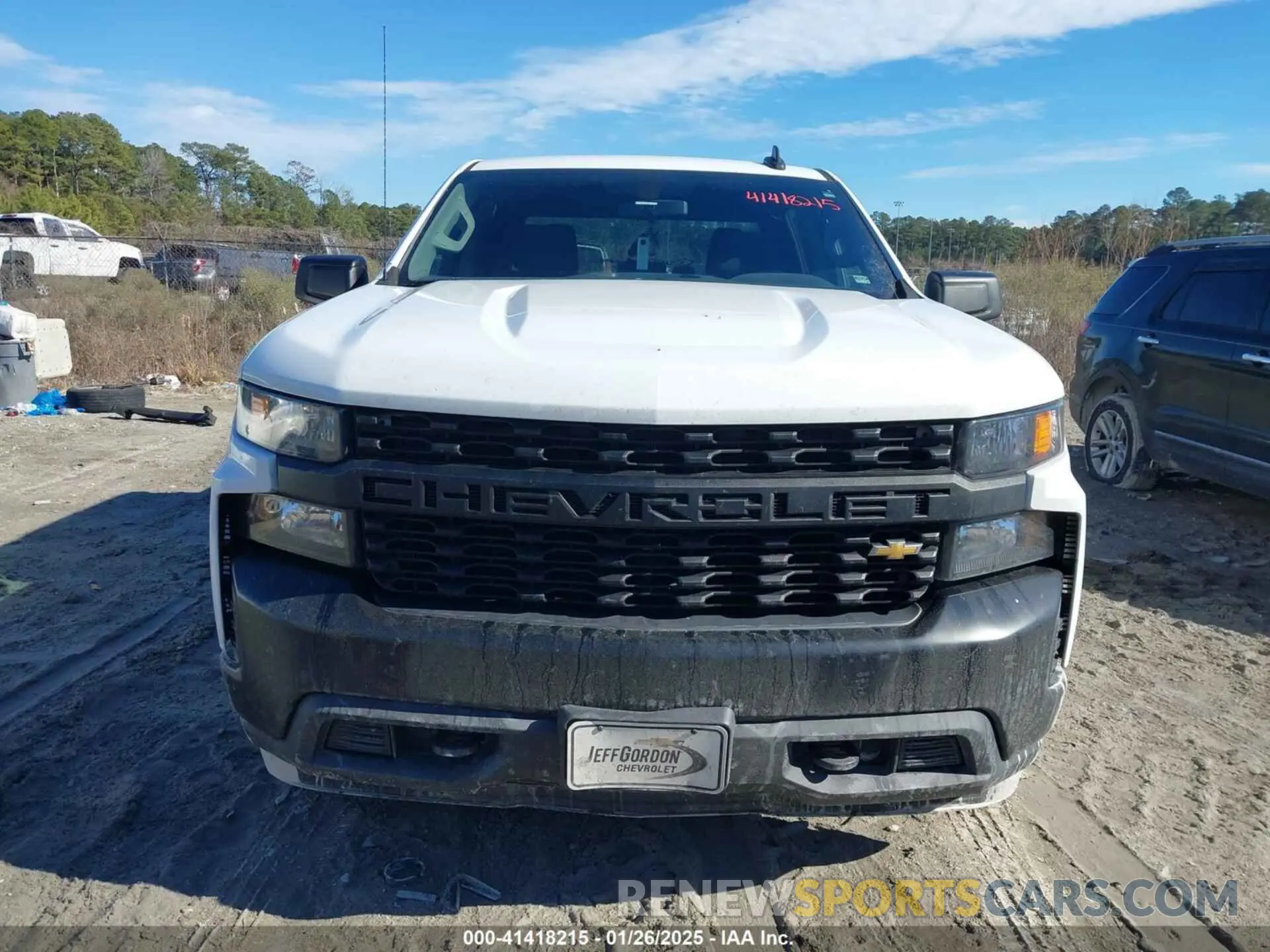 6 fotografías del automóvil dañado 3GCPYAEH4KG157833 CHEVROLET SILVERADO 1500 2019