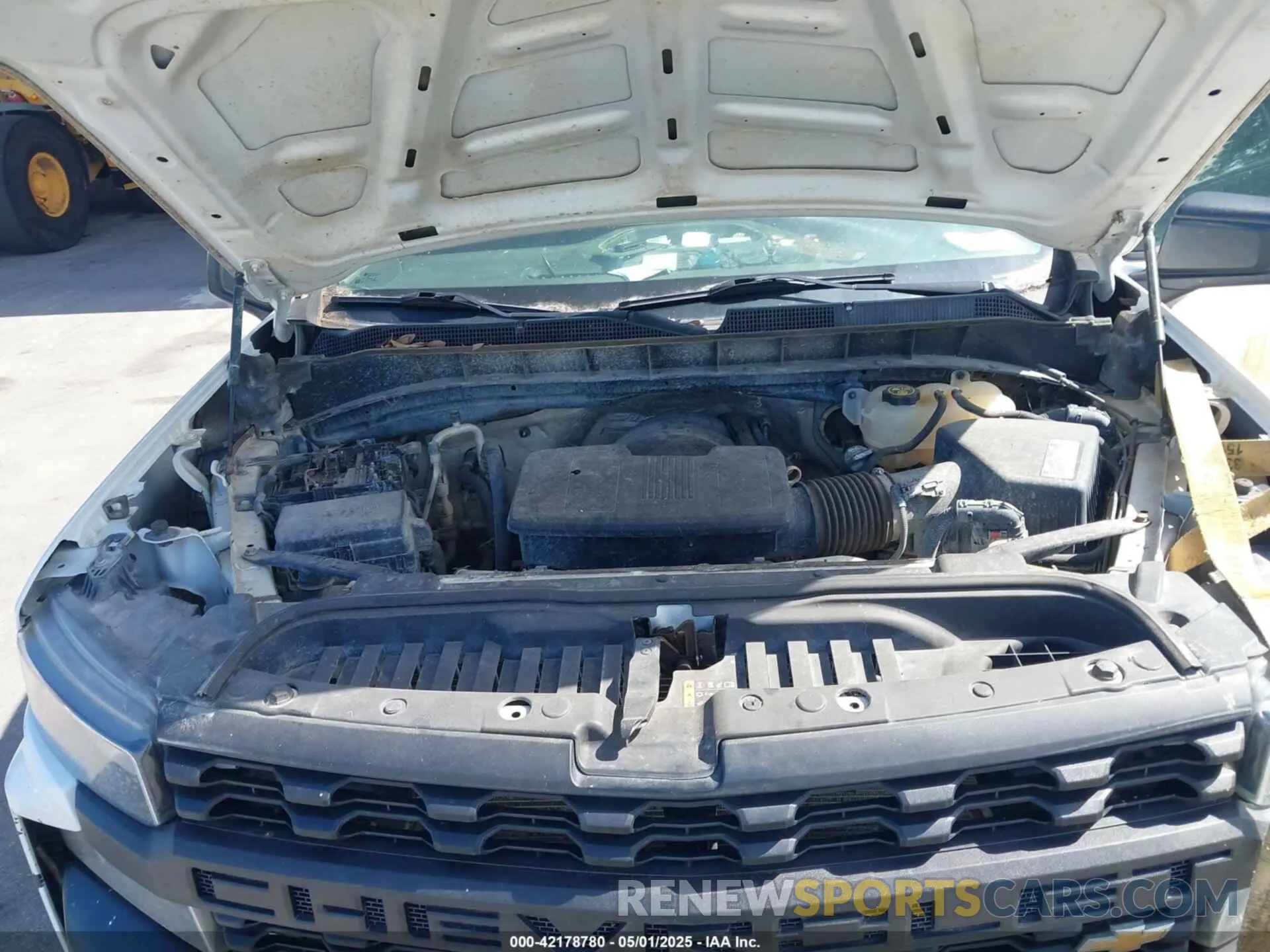 10 fotografías del automóvil dañado 3GCPYAEH8KG129727 CHEVROLET SILVERADO 1500 2019