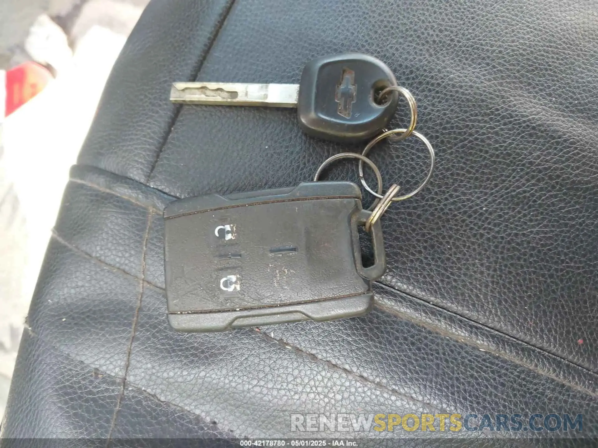 11 fotografías del automóvil dañado 3GCPYAEH8KG129727 CHEVROLET SILVERADO 1500 2019