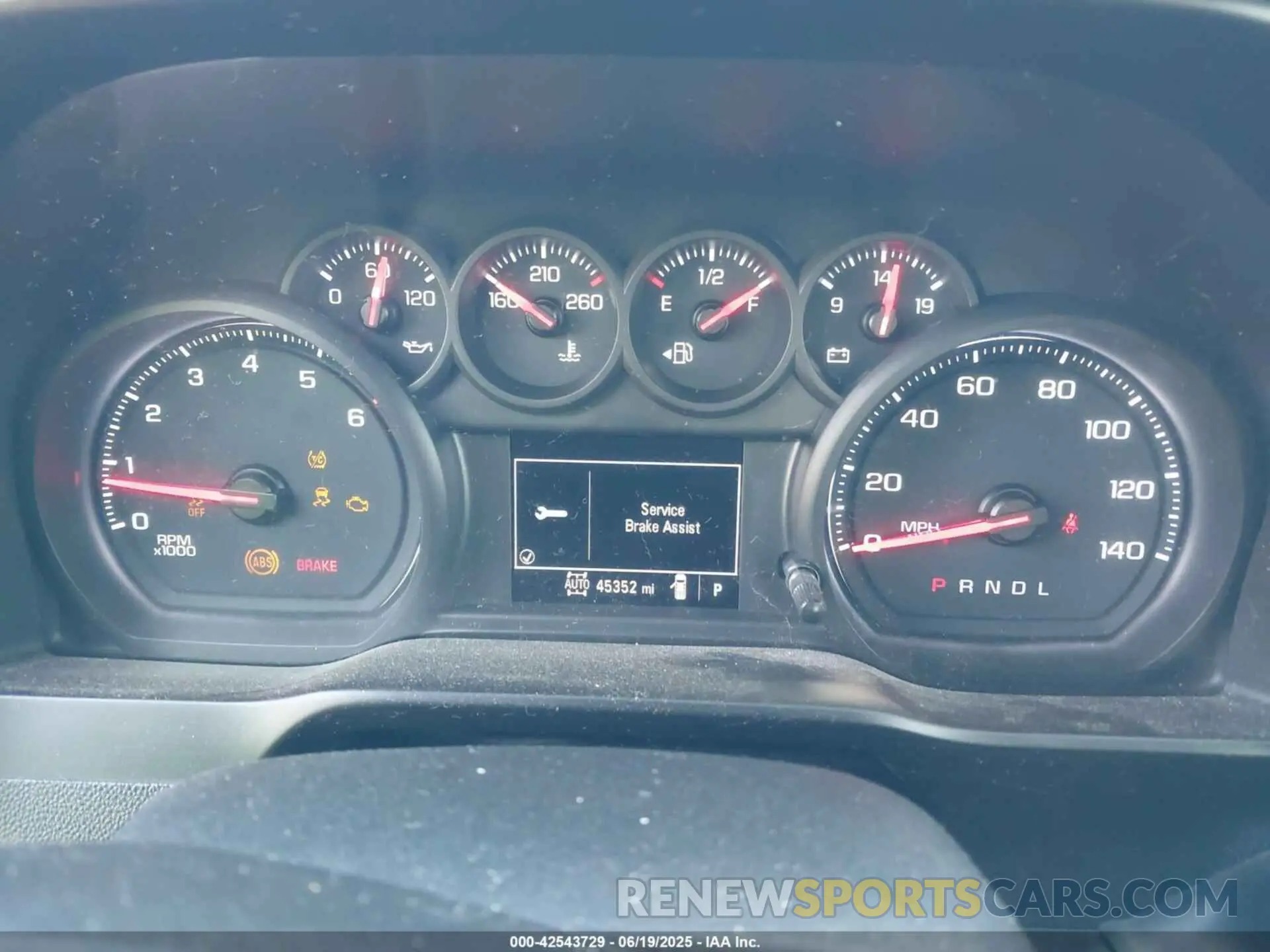 7 fotografías del automóvil dañado 3GCPYCEH1KG159440 CHEVROLET SILVERADO 1500 2019