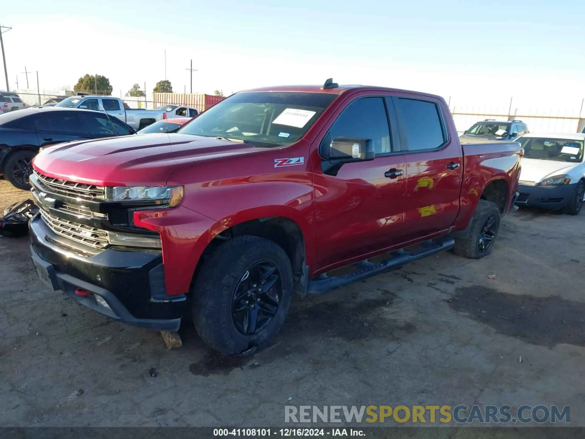 2 fotografías del automóvil dañado 3GCPYFED8KG230440 CHEVROLET SILVERADO 1500 2019