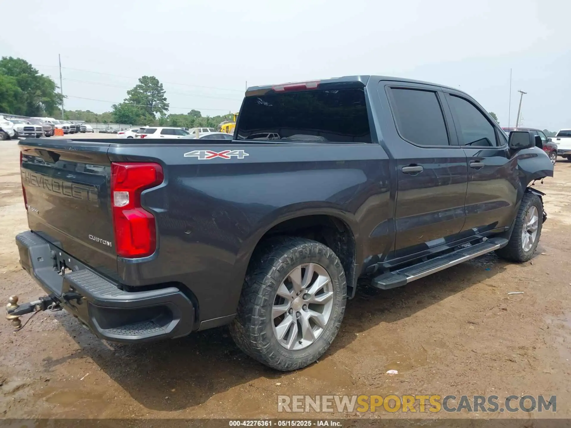 4 fotografías del automóvil dañado 3GCUYBEF0KG154211 CHEVROLET SILVERADO 1500 2019
