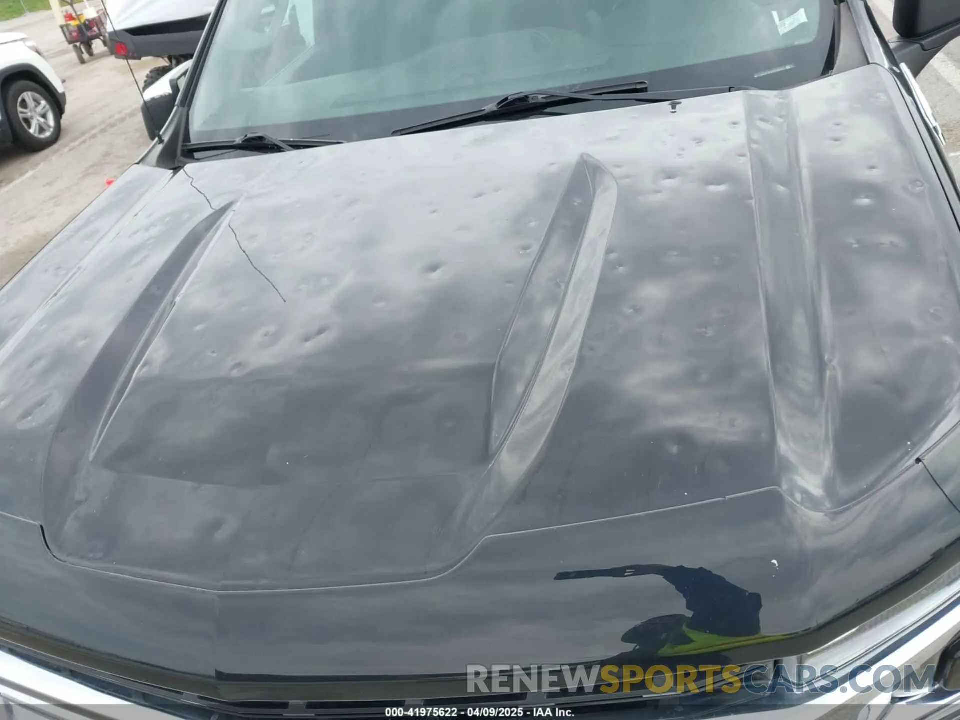 6 fotografías del automóvil dañado 3GCUYDED0KG212876 CHEVROLET SILVERADO 1500 2019