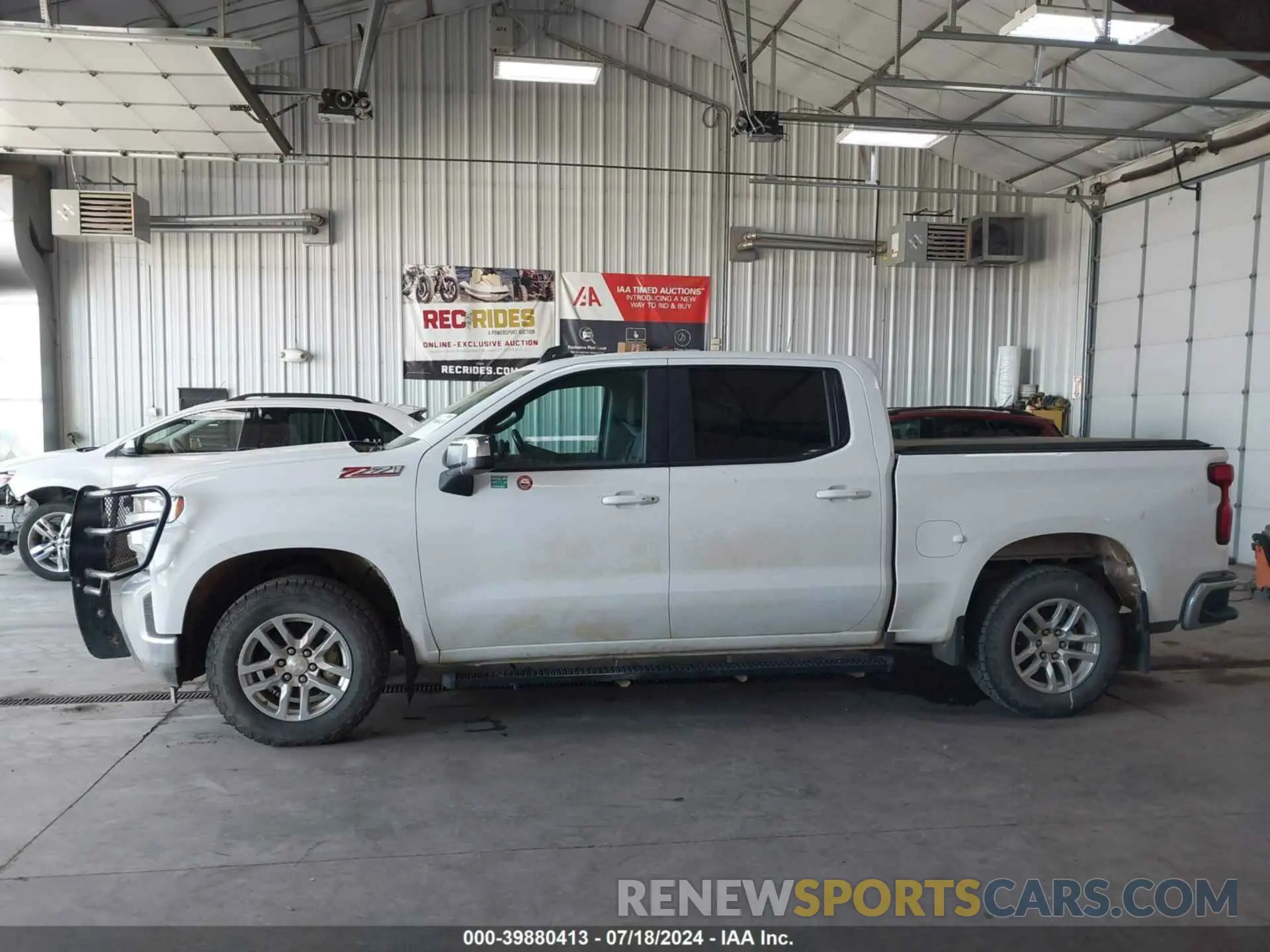 14 fotografías del automóvil dañado 3GCUYDED1KG120689 CHEVROLET SILVERADO 1500 2019