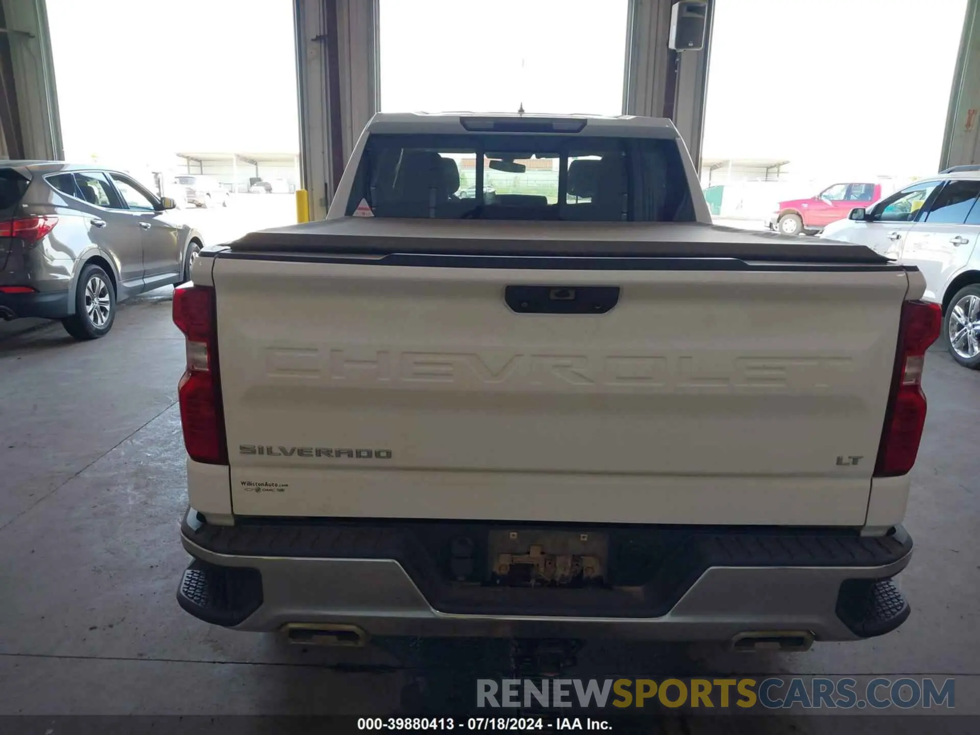 16 fotografías del automóvil dañado 3GCUYDED1KG120689 CHEVROLET SILVERADO 1500 2019