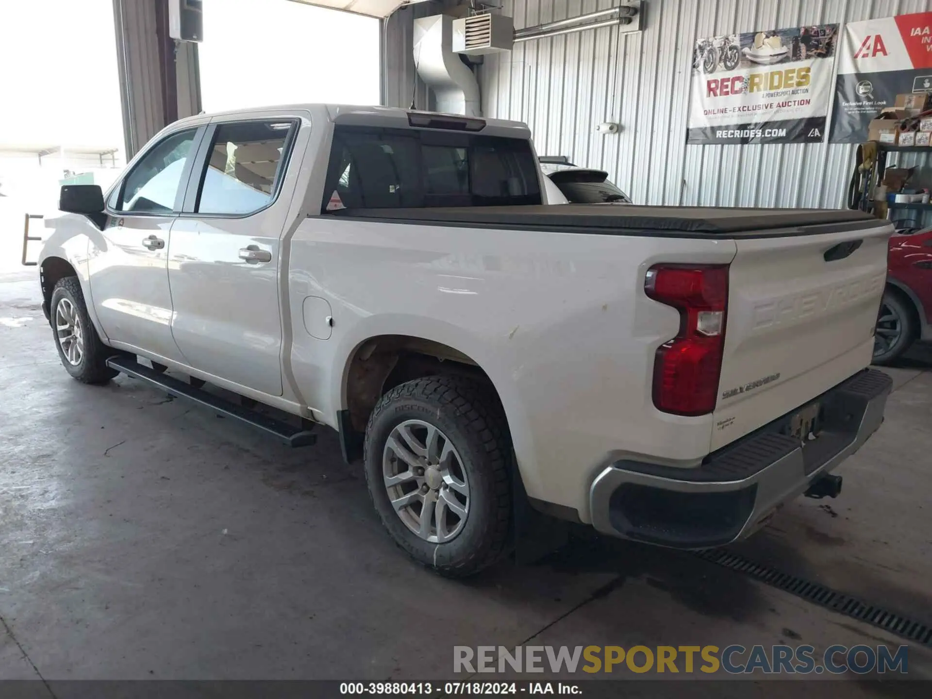 3 fotografías del automóvil dañado 3GCUYDED1KG120689 CHEVROLET SILVERADO 1500 2019