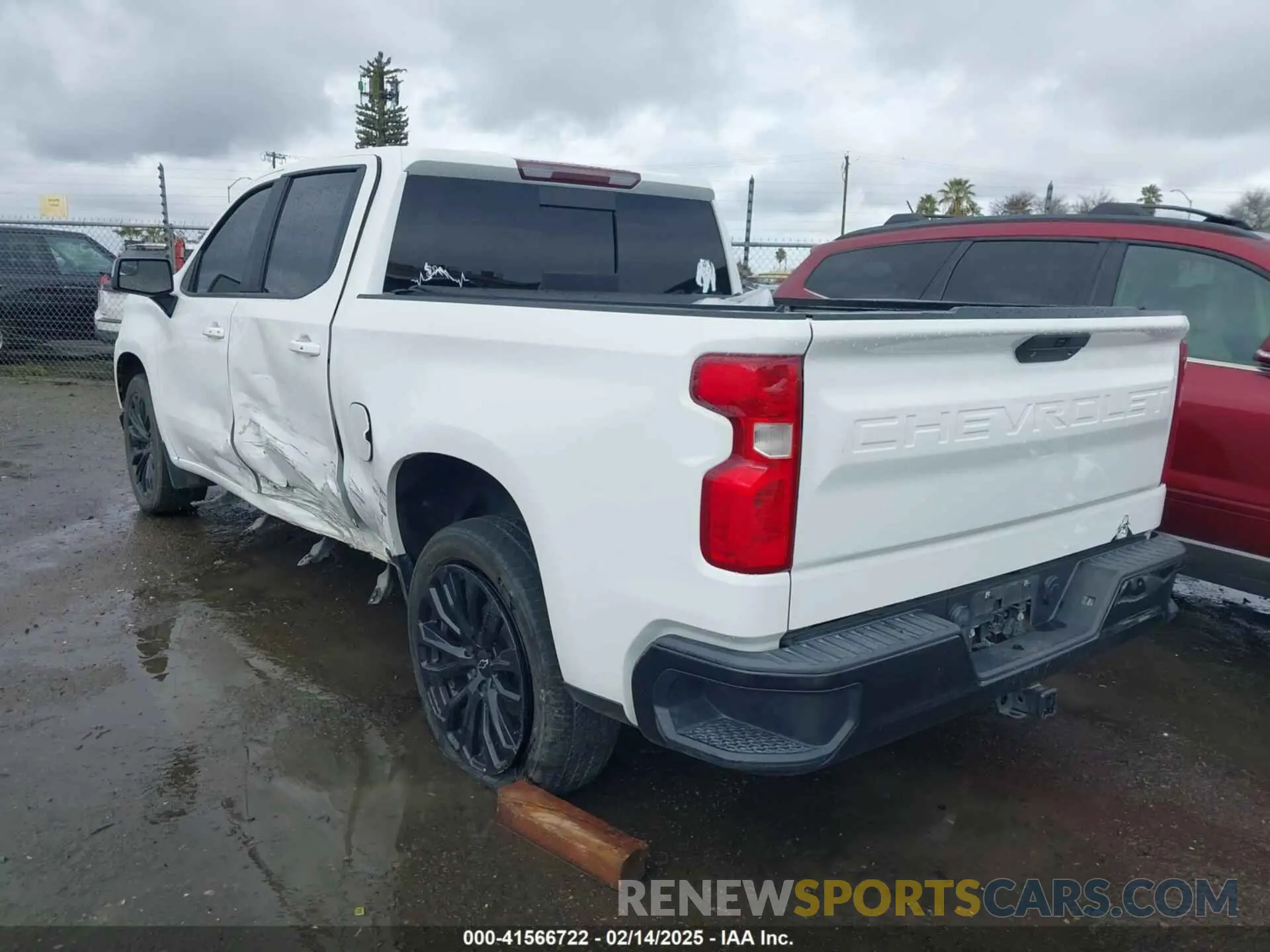 3 fotografías del automóvil dañado 3GCUYDED3KG118071 CHEVROLET SILVERADO 1500 2019