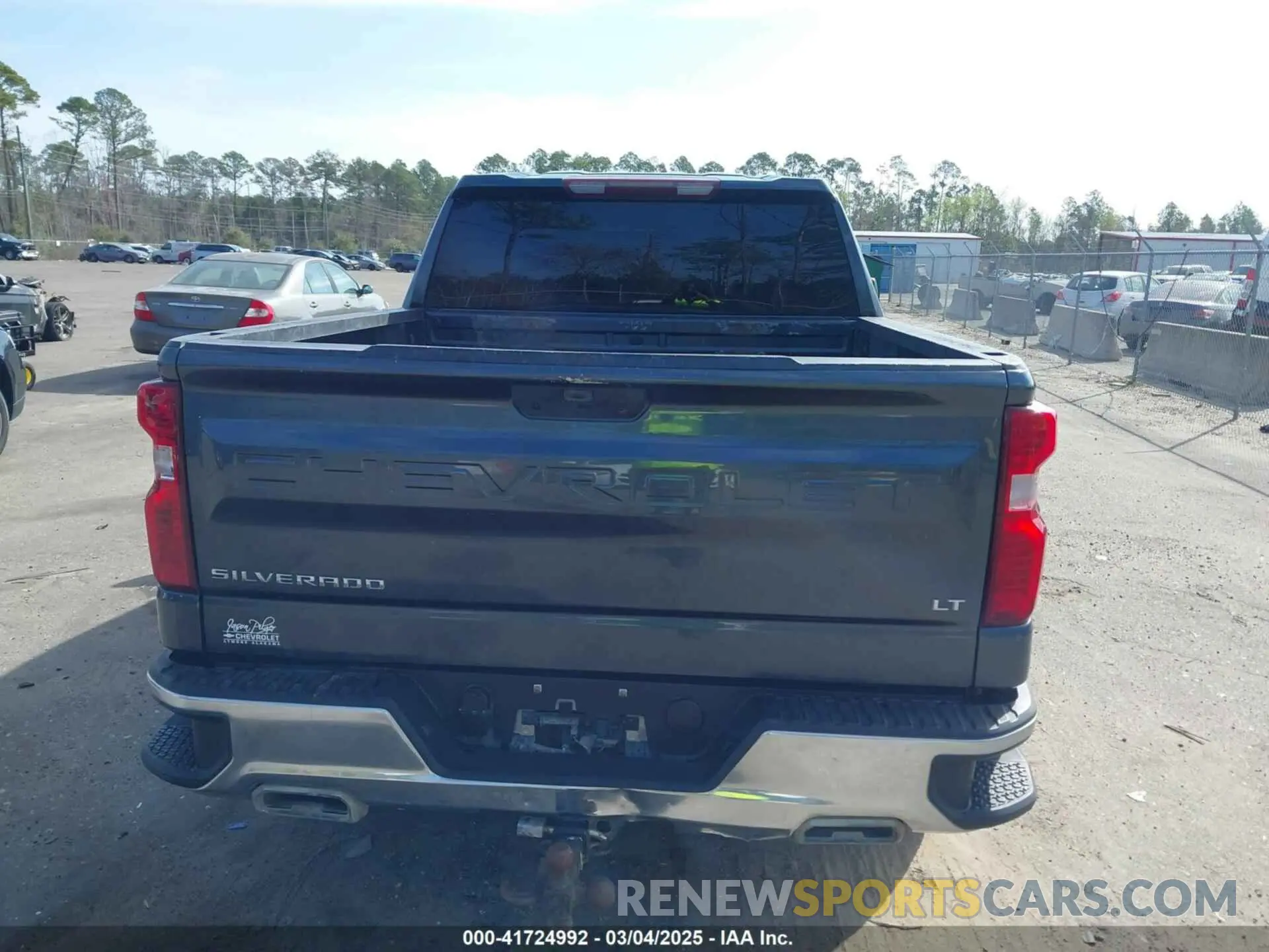 16 fotografías del automóvil dañado 3GCUYDED6KG169399 CHEVROLET SILVERADO 1500 2019