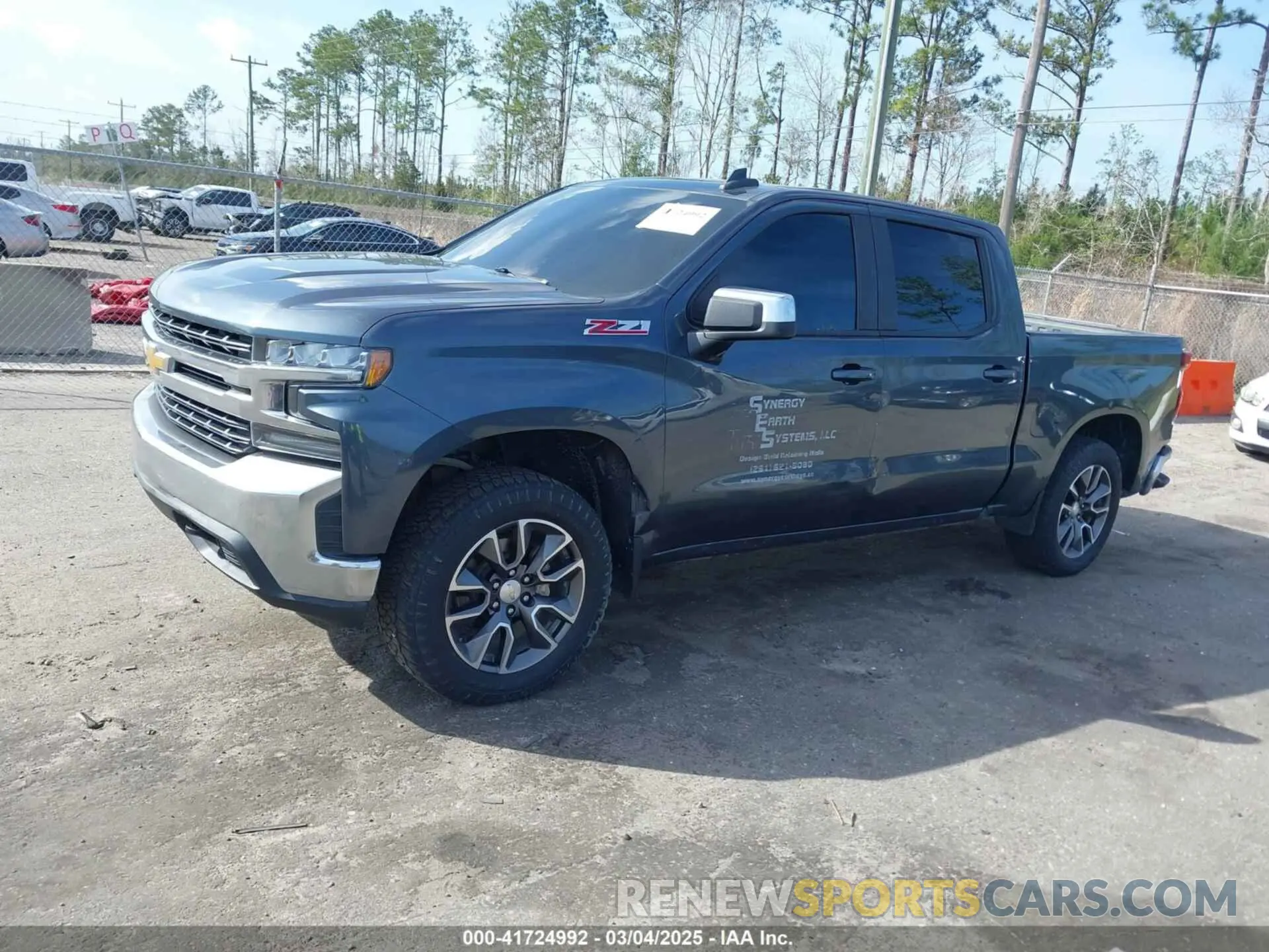 2 fotografías del automóvil dañado 3GCUYDED6KG169399 CHEVROLET SILVERADO 1500 2019