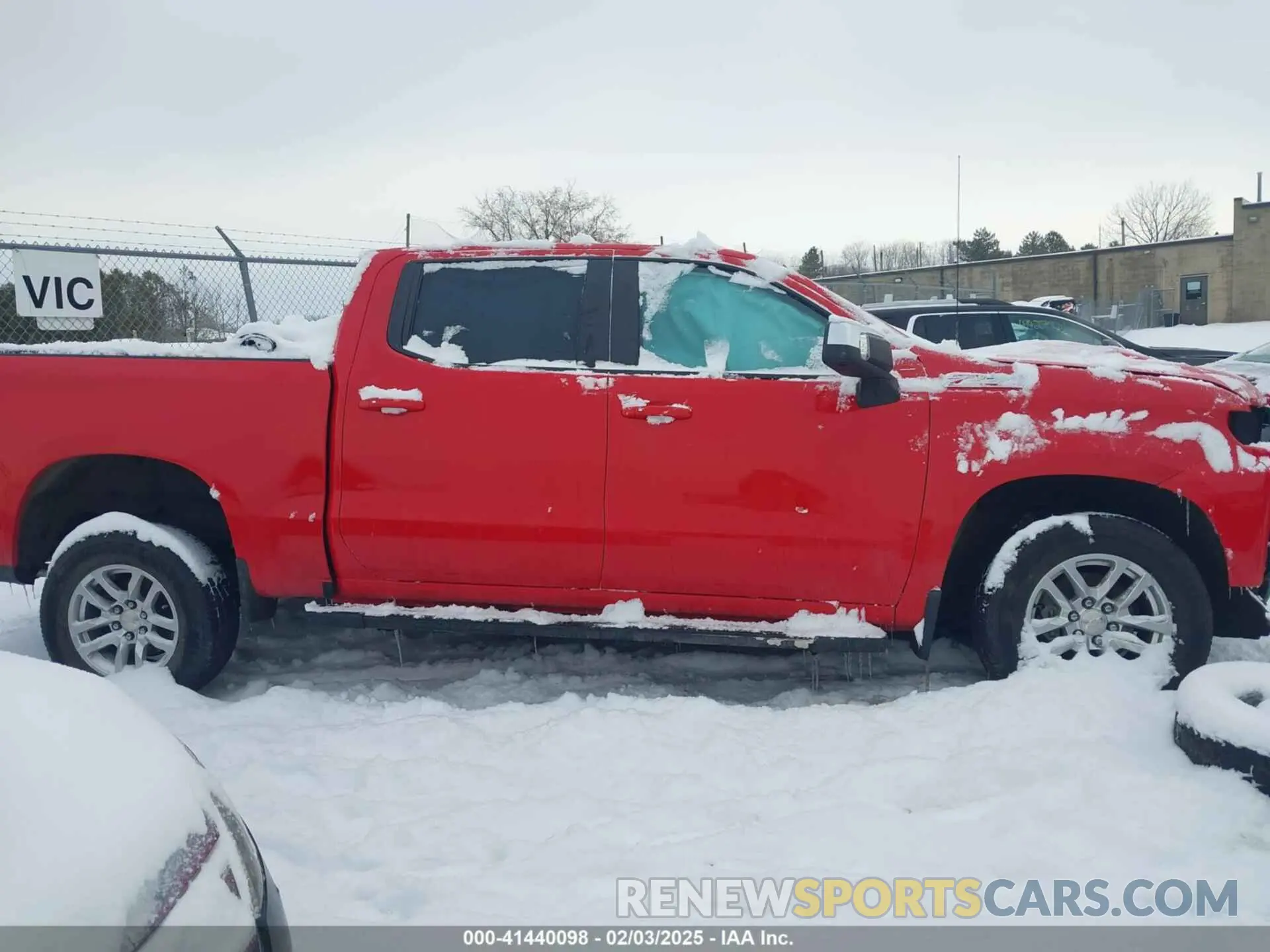 13 fotografías del automóvil dañado 3GCUYDED8KG148523 CHEVROLET SILVERADO 1500 2019