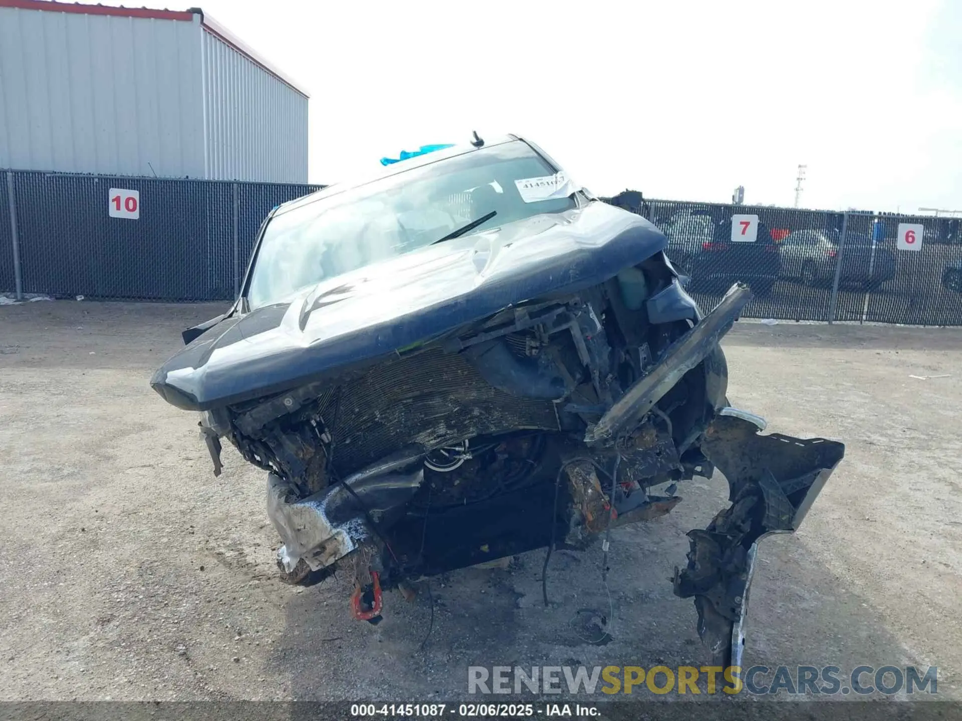 11 fotografías del automóvil dañado 3GCUYDEDXKG192362 CHEVROLET SILVERADO 1500 2019