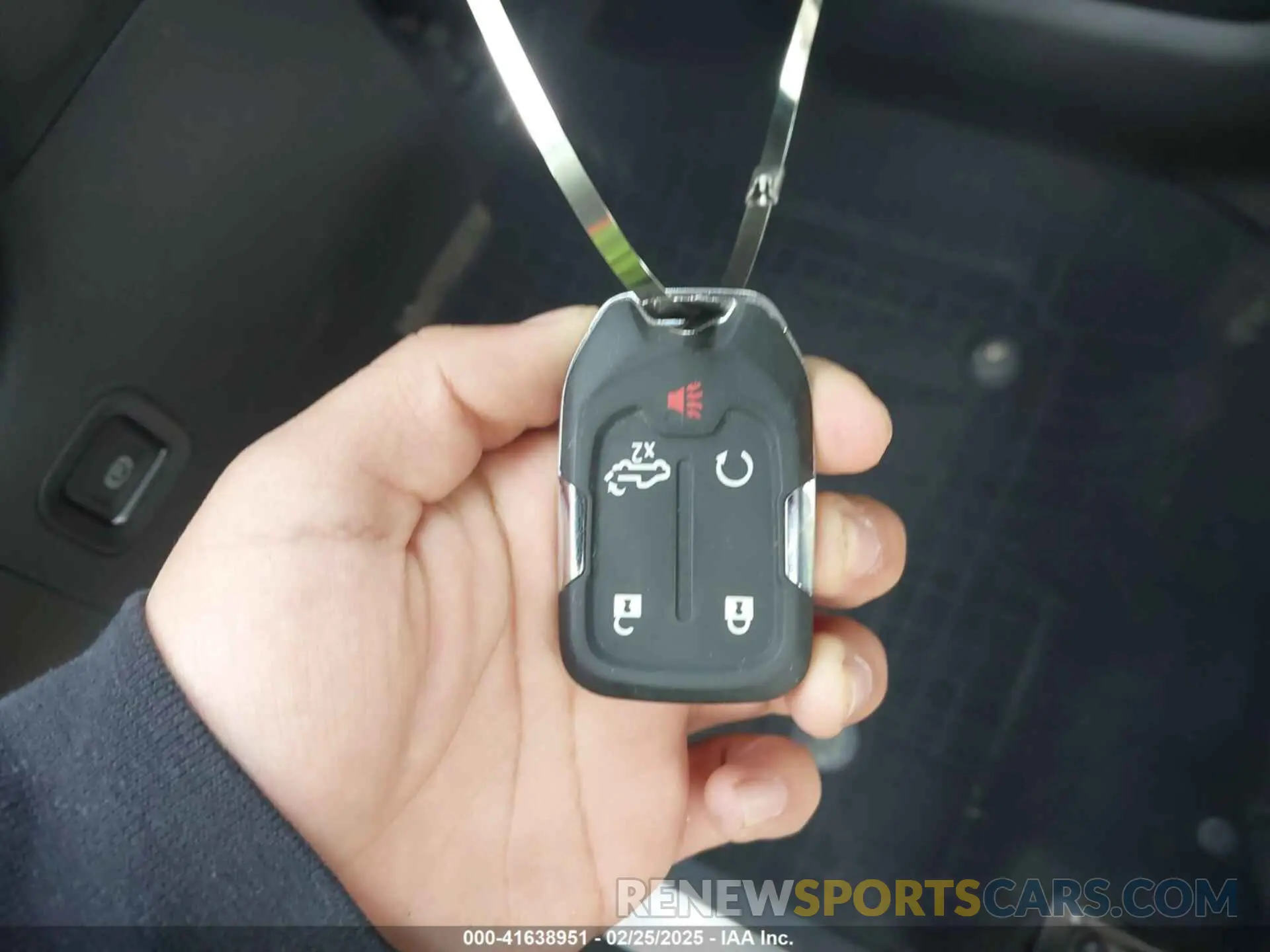 11 fotografías del automóvil dañado 3GCUYEED6KG226058 CHEVROLET SILVERADO 1500 2019