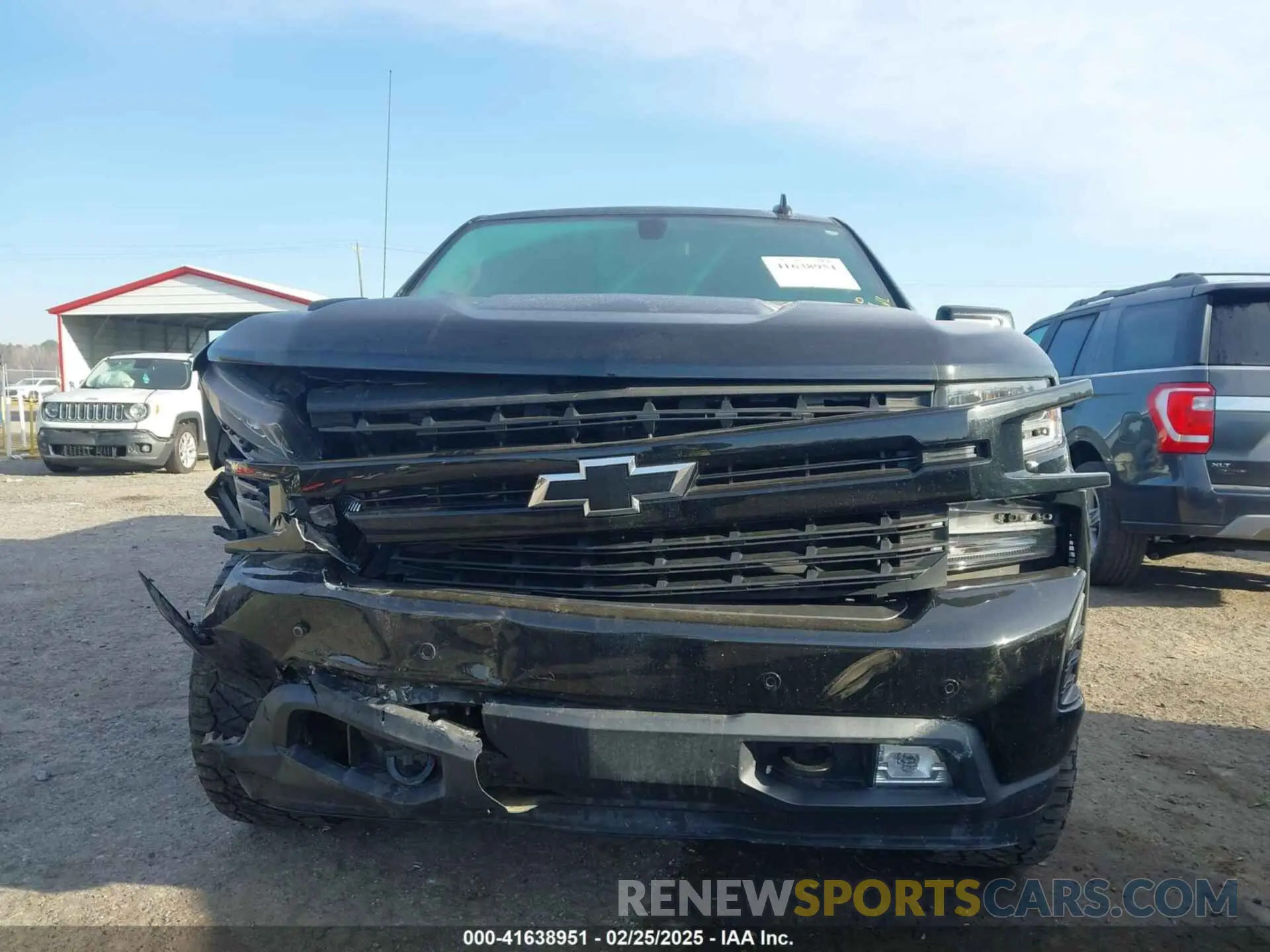 12 fotografías del automóvil dañado 3GCUYEED6KG226058 CHEVROLET SILVERADO 1500 2019