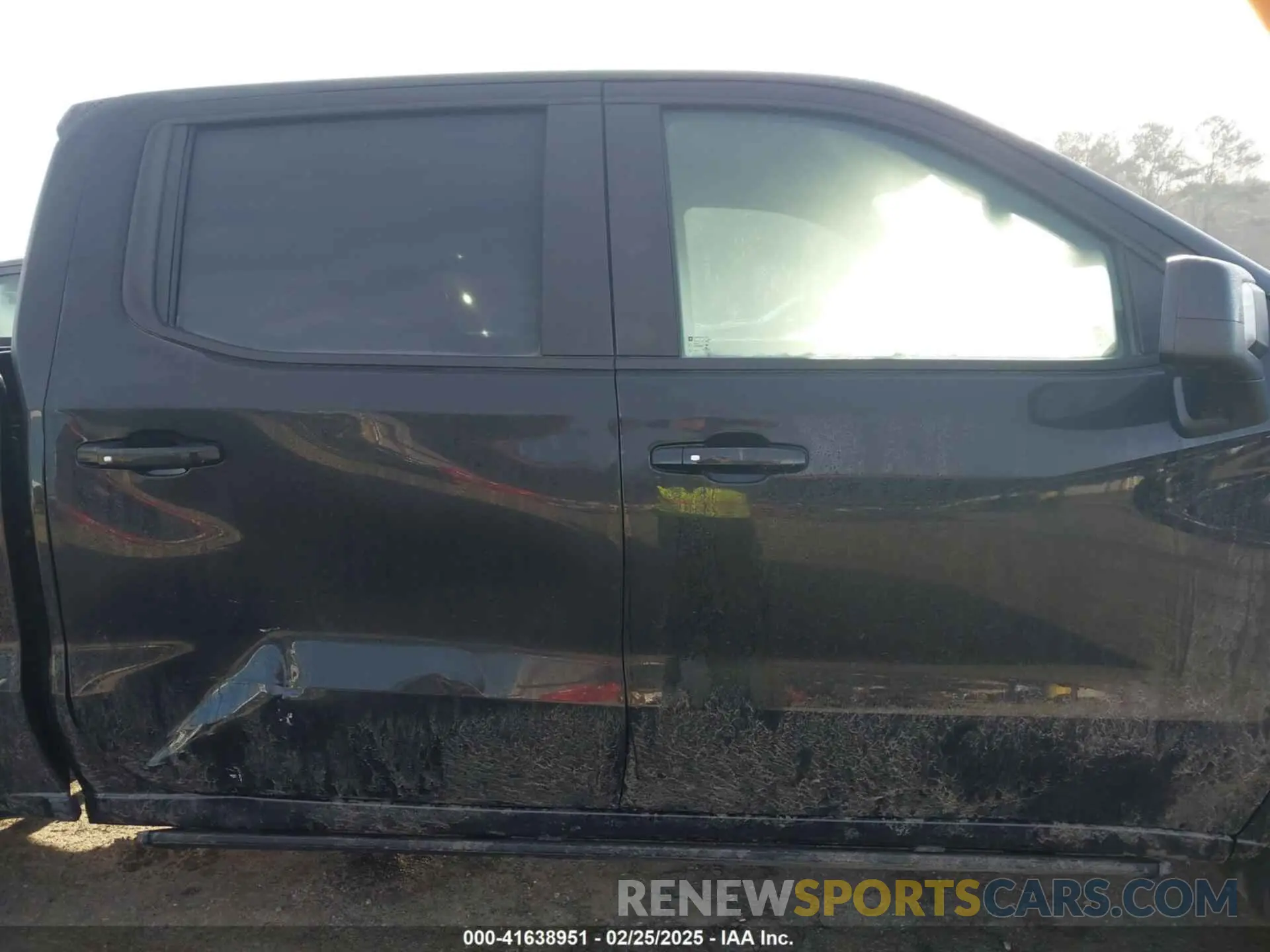 13 fotografías del automóvil dañado 3GCUYEED6KG226058 CHEVROLET SILVERADO 1500 2019