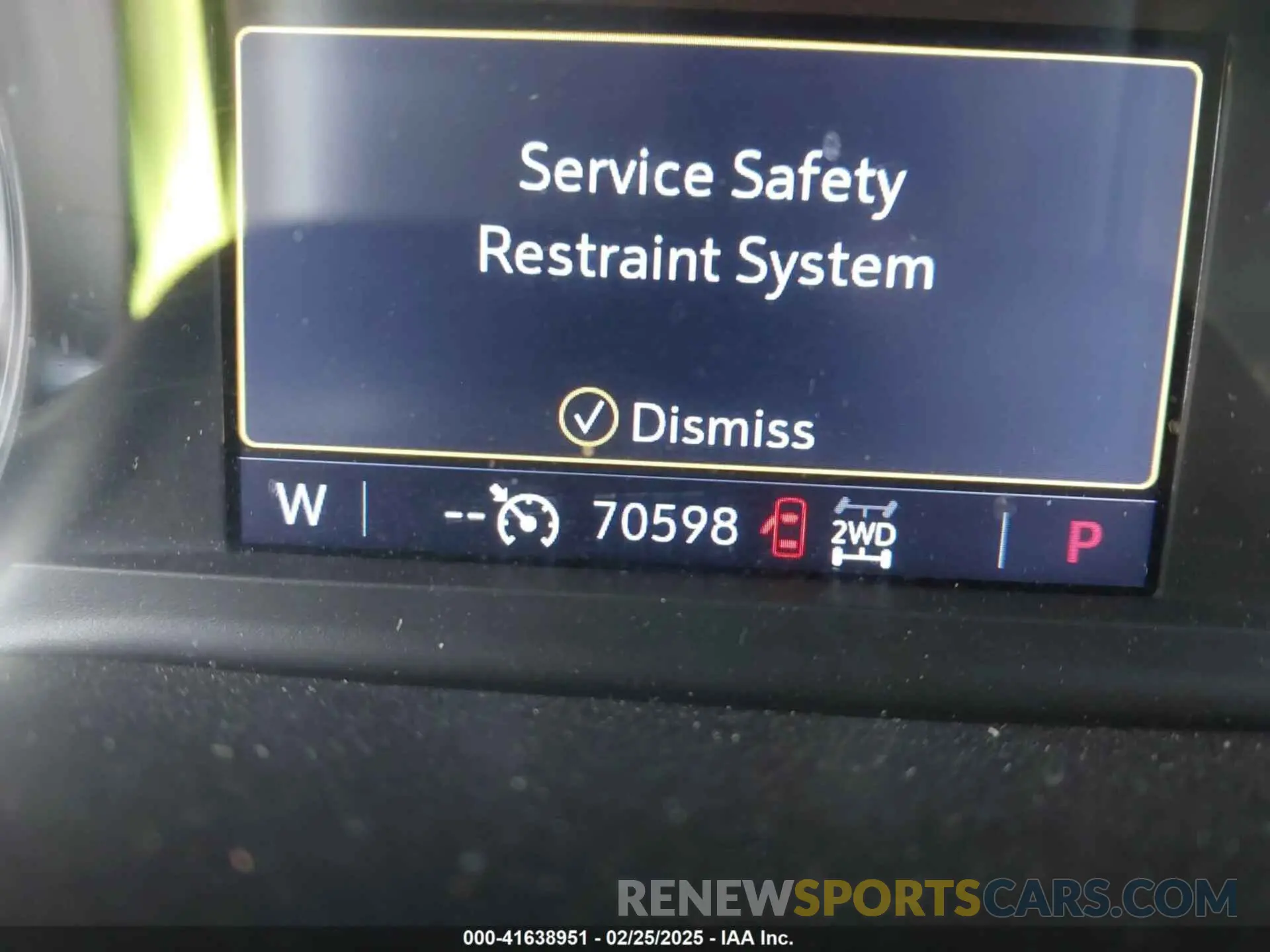 15 fotografías del automóvil dañado 3GCUYEED6KG226058 CHEVROLET SILVERADO 1500 2019