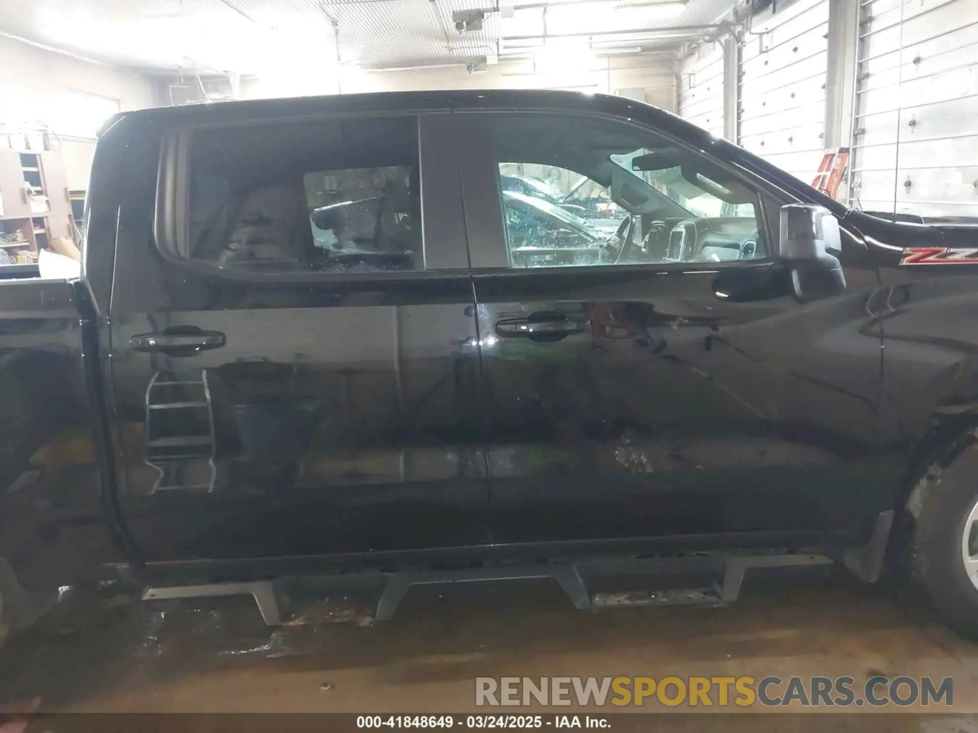 13 fotografías del automóvil dañado 3GCUYEED9KG133843 CHEVROLET SILVERADO 1500 2019