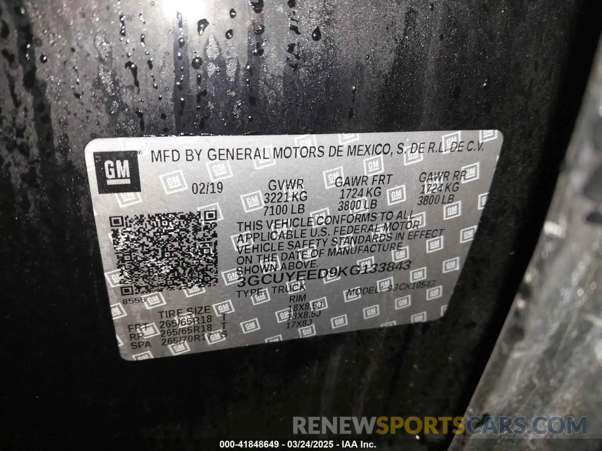 9 fotografías del automóvil dañado 3GCUYEED9KG133843 CHEVROLET SILVERADO 1500 2019