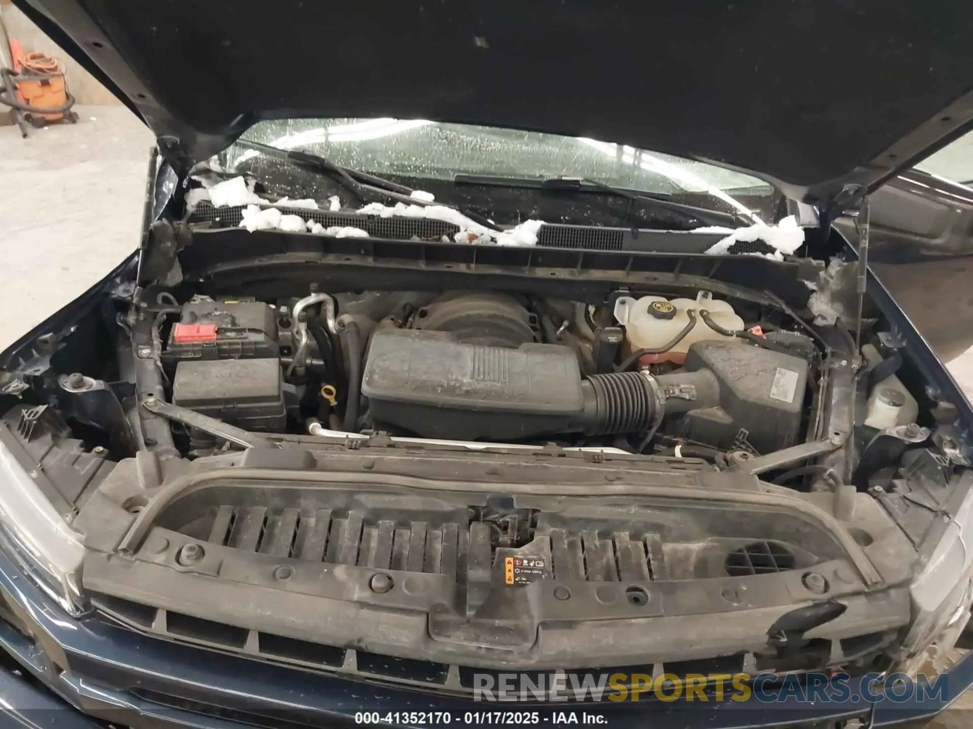 10 fotografías del automóvil dañado 3GCUYEEDXKG200742 CHEVROLET SILVERADO 1500 2019