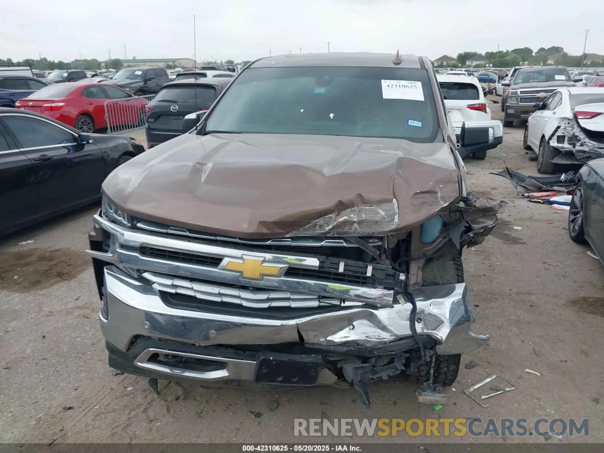 12 fotografías del automóvil dañado 3GCUYGED9KG190278 CHEVROLET SILVERADO 1500 2019