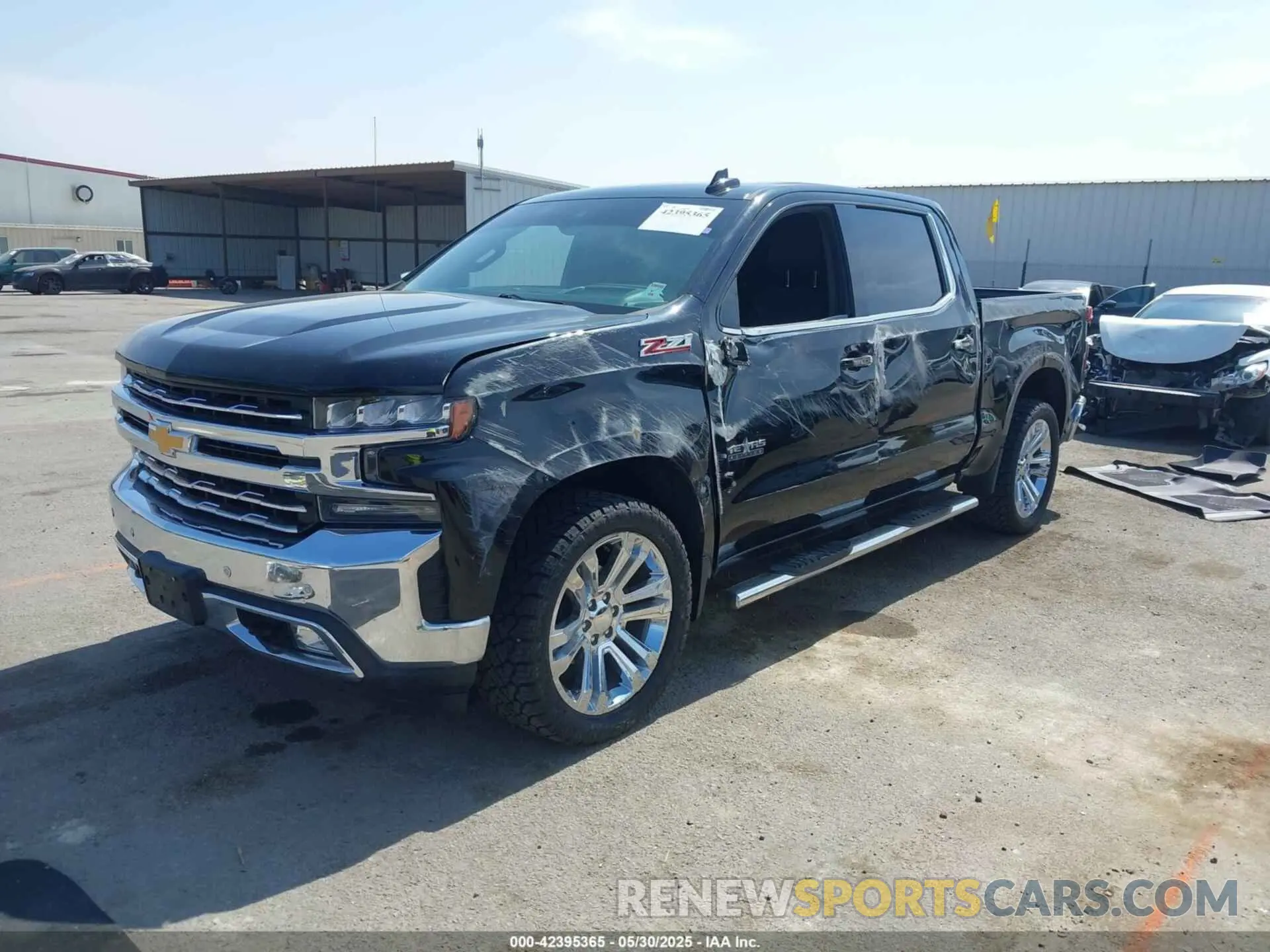 2 fotografías del automóvil dañado 3GCUYGEDXKG108302 CHEVROLET SILVERADO 1500 2019
