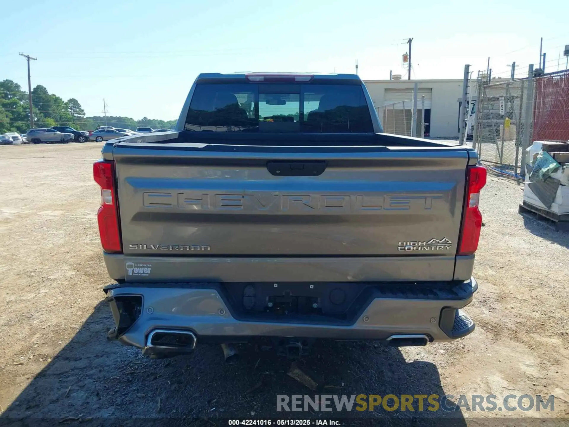 17 fotografías del automóvil dañado 3GCUYHED2KG168984 CHEVROLET SILVERADO 1500 2019