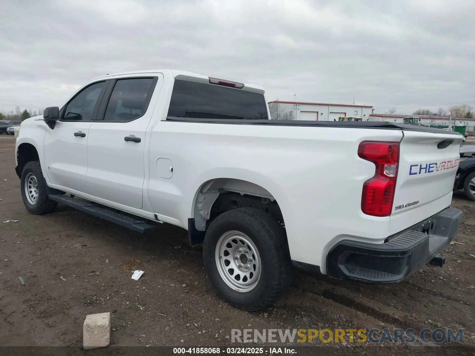3 fotografías del automóvil dañado 1GCPWAEH8LZ282549 CHEVROLET SILVERADO 1500 2020