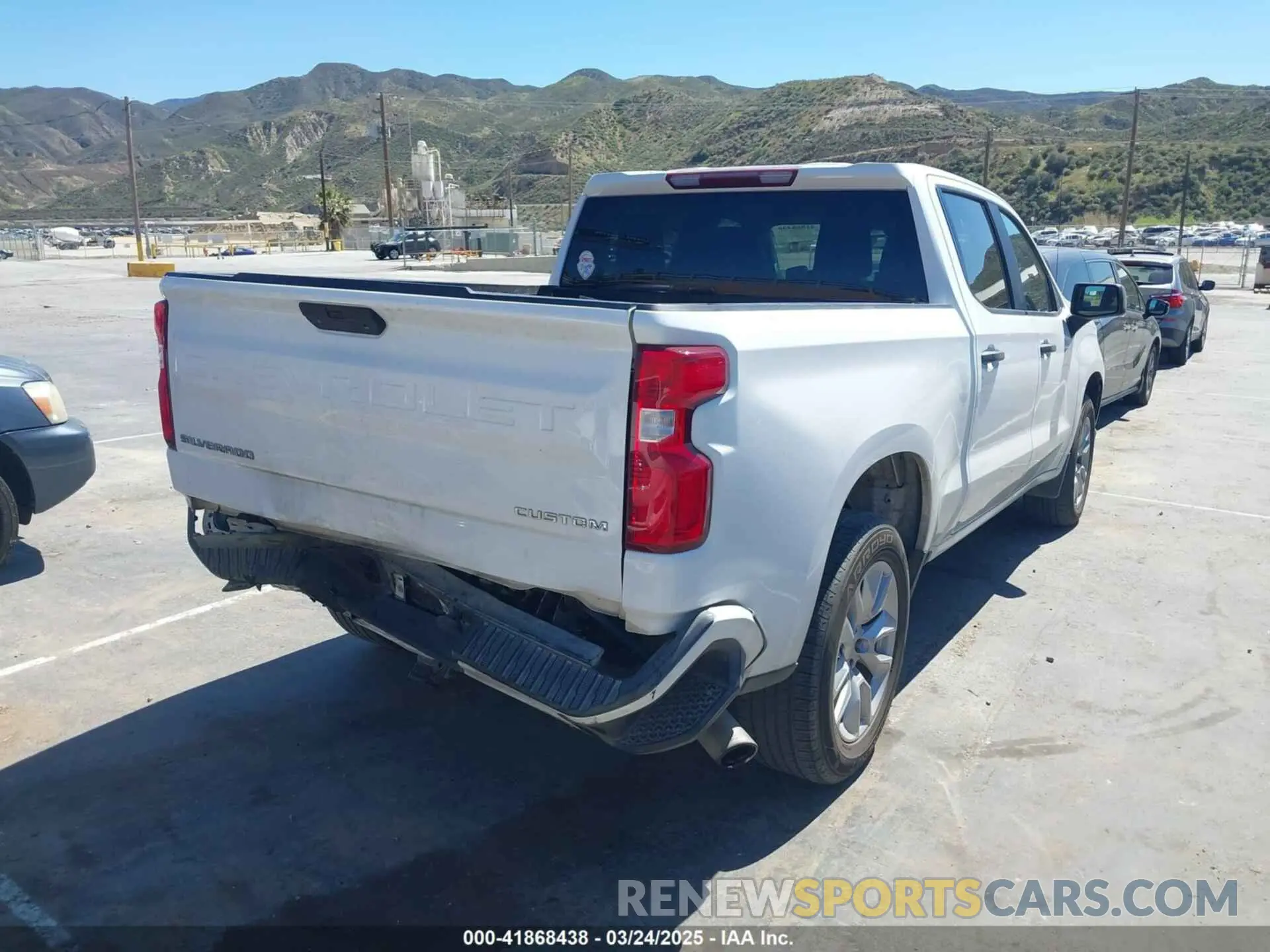 4 fotografías del automóvil dañado 1GCPWBEH1LZ296153 CHEVROLET SILVERADO 1500 2020